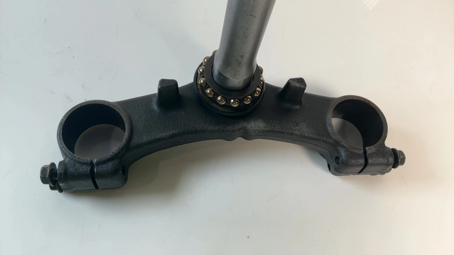 Suzuki GSX600F GSX750F GN77A 600cc Lower Triple Tree 1998-2006 OEM 51410-08F10 - Image 5