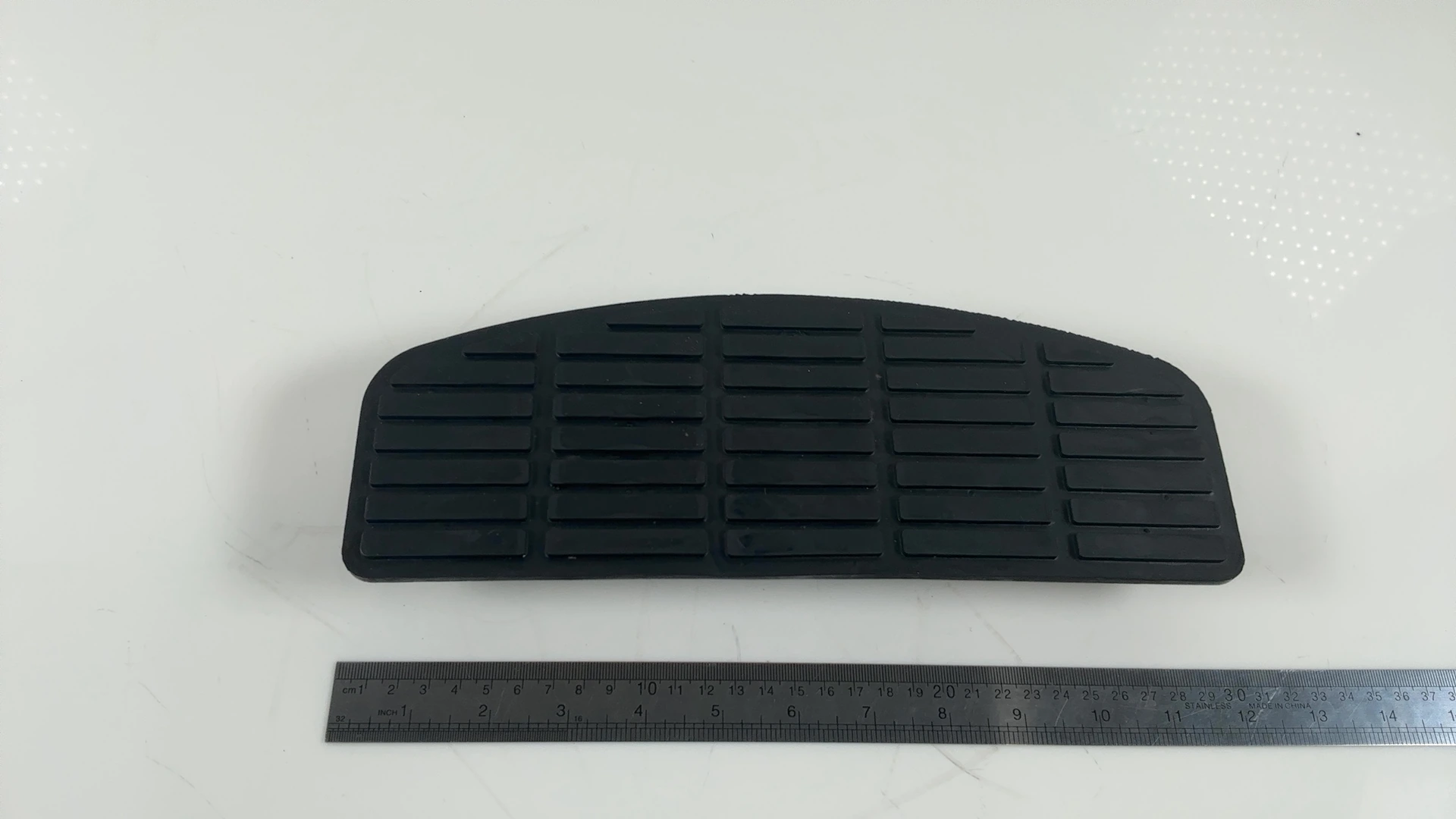 Harley Road King FLHR 1450 1584 Driver Footboard Pad Rubber 1999-2008 50614-91A - Image 2