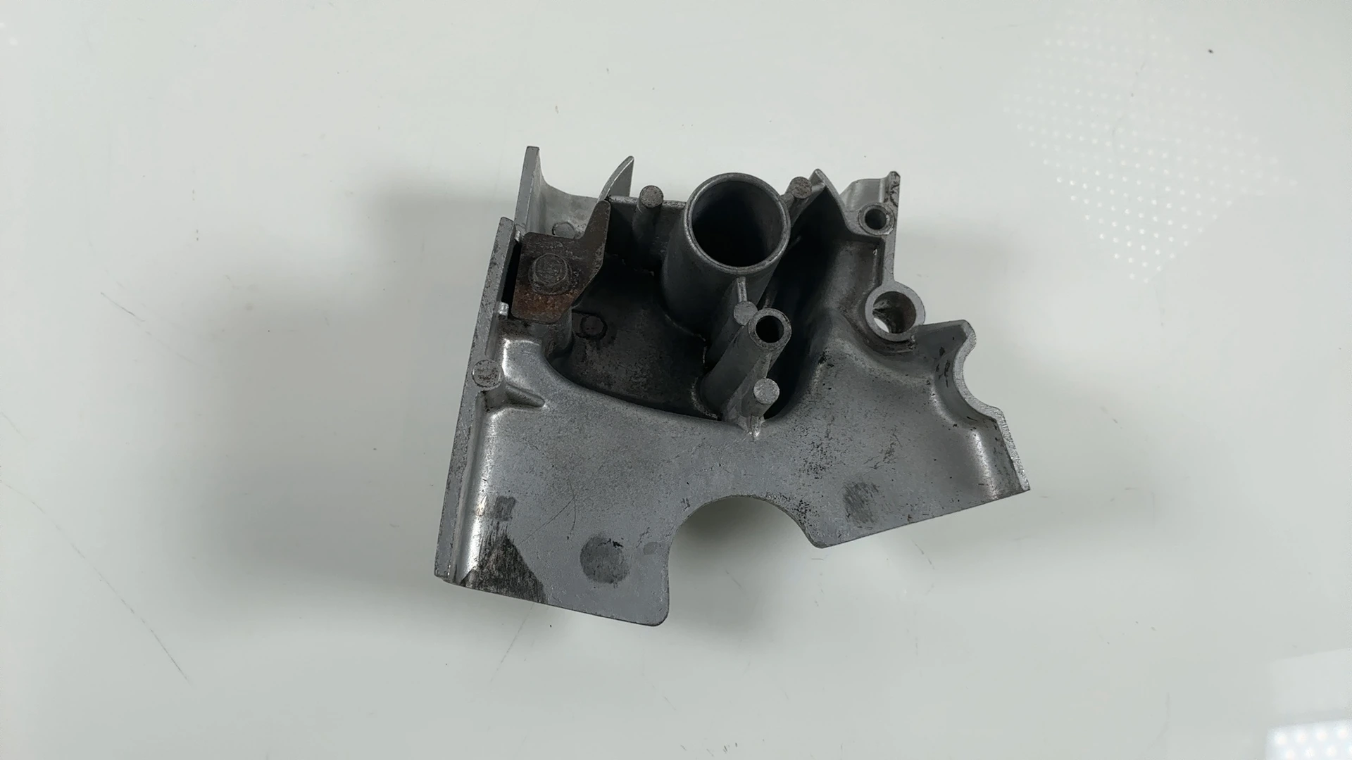 Honda Twinstar CM200T 200cc Front Sprocket Chain Cover 1980-82 OEM 11351-419-000 - Image 4