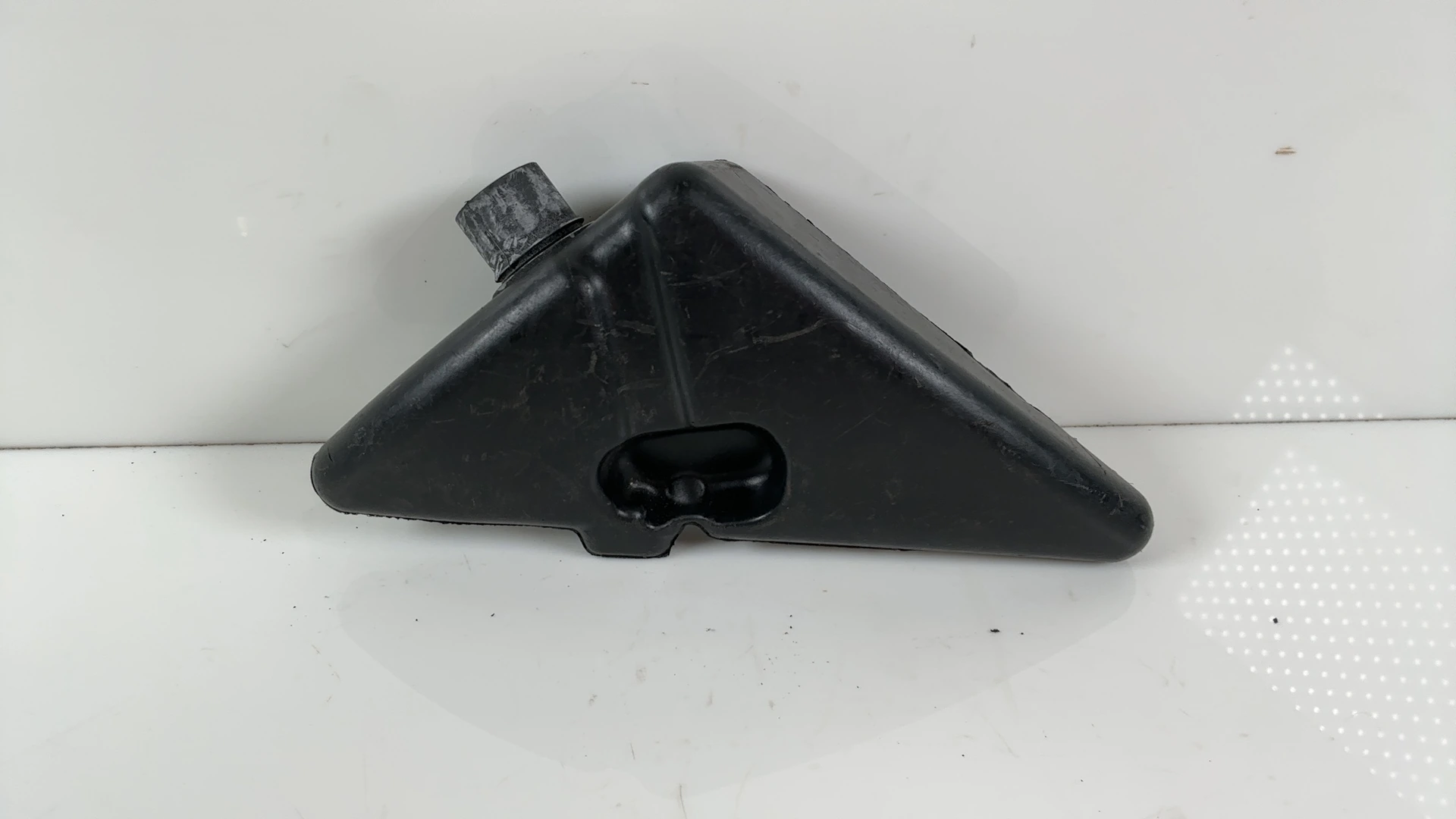 Honda CBR600RR PC37 600cc Left Ram Air Duct Resonator Tank 2003-04 64345-MEE-000 - Image 1