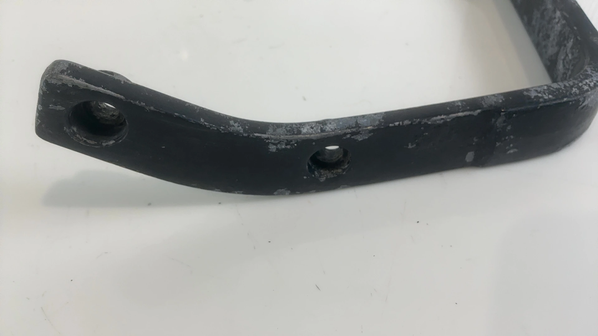Kawasaki GPX 600 R ZX600C 600cc Rear Grab Bar Handle 1988-1997 OEM  46075-1072 - Image 4