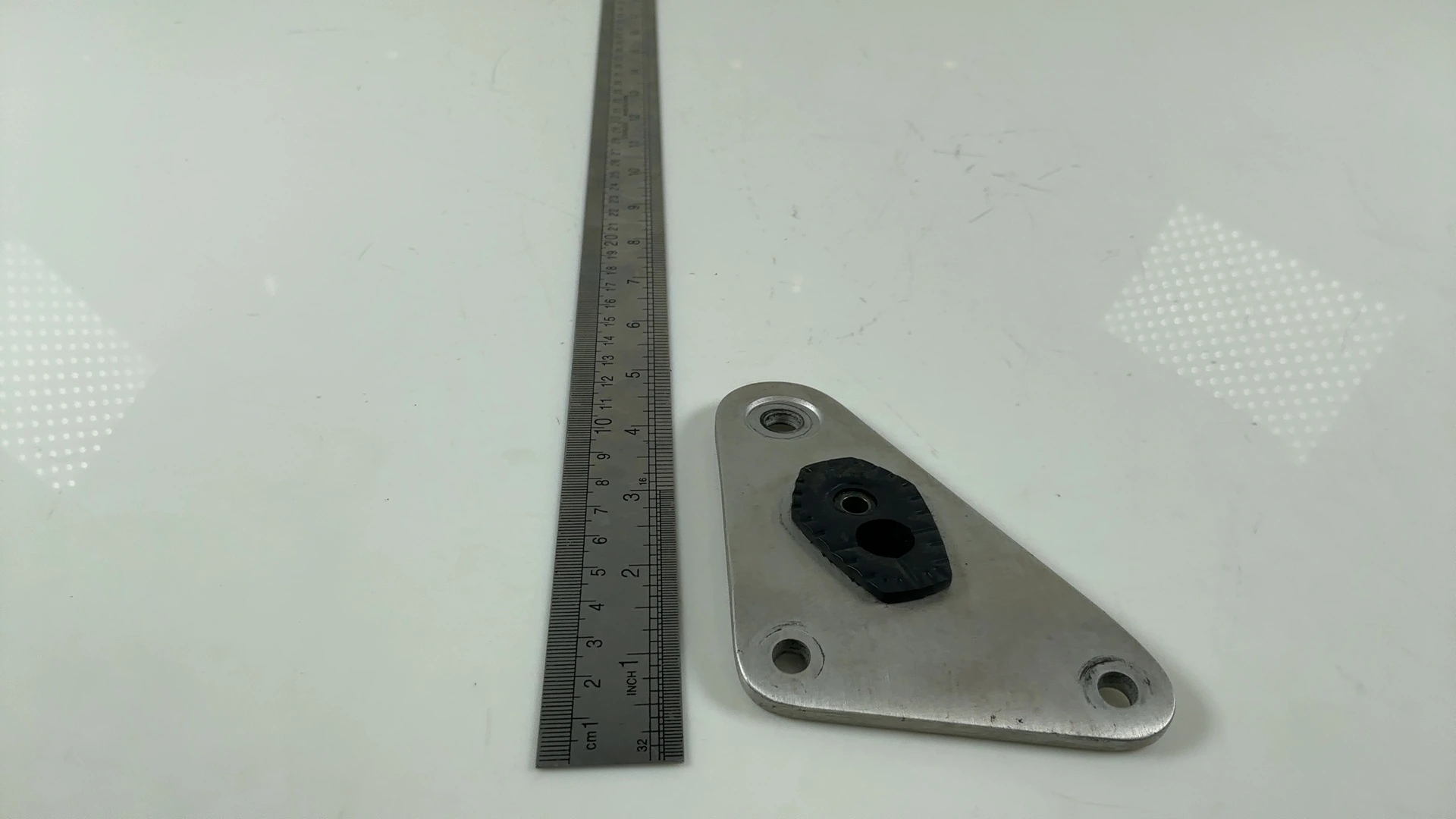 Suzuki Bandit GSF600 600CC Front Right Indicator Bracket 1995-04 OEM 51530-26E00 - Image 4