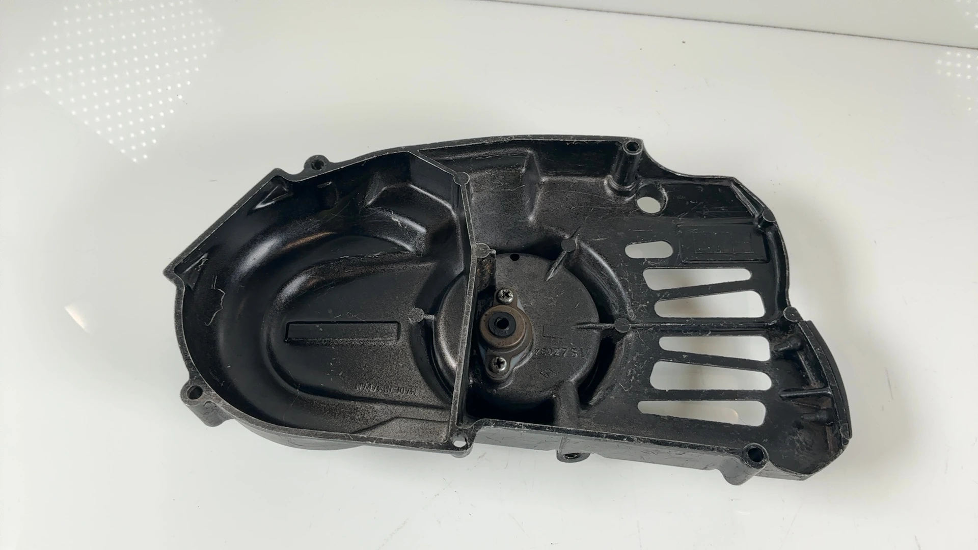 Suzuki RG125 Gamma NF12A 125cc Sprocket Cover 1985 OEM 11351-36A01-000 - Image 6