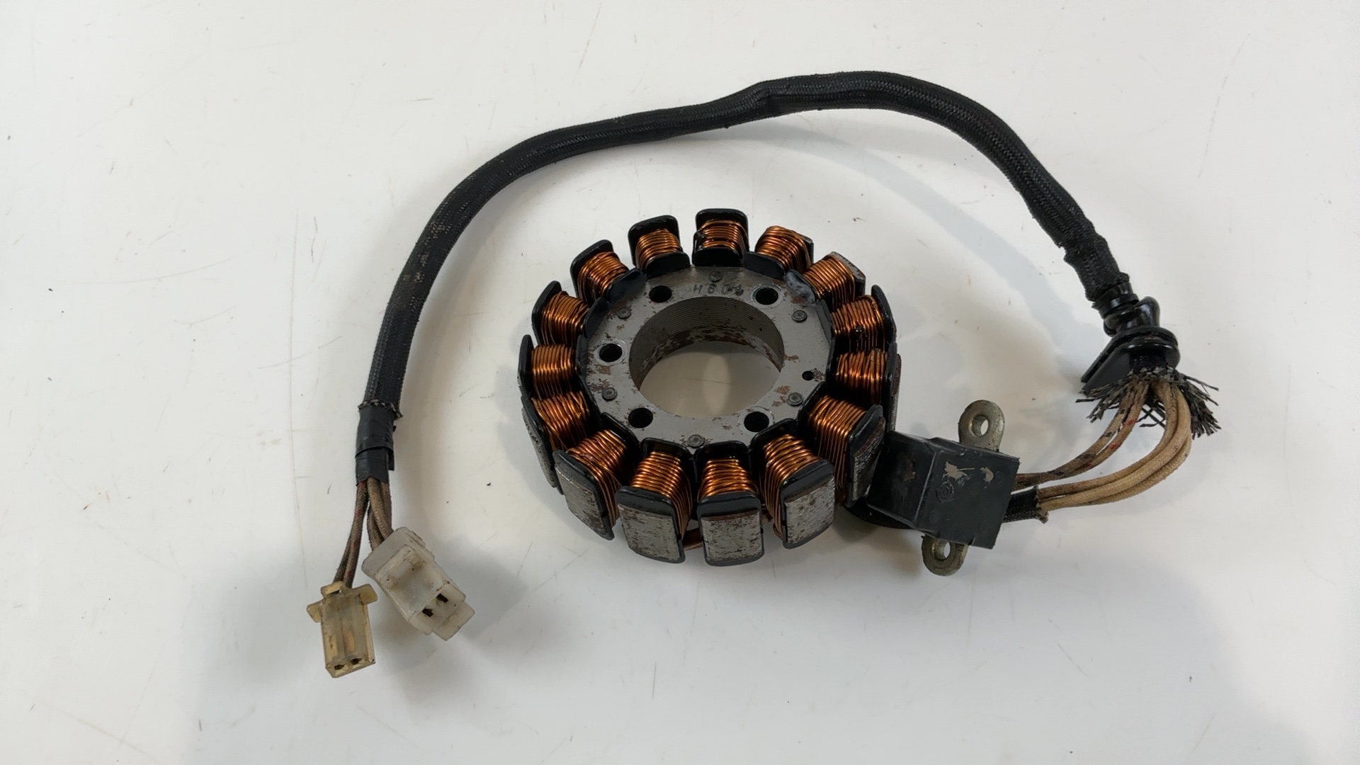 Yamaha FZR400 400cc Magneto Stator Generator Coil 1986-1994 OEM 3FH-81410-00-00