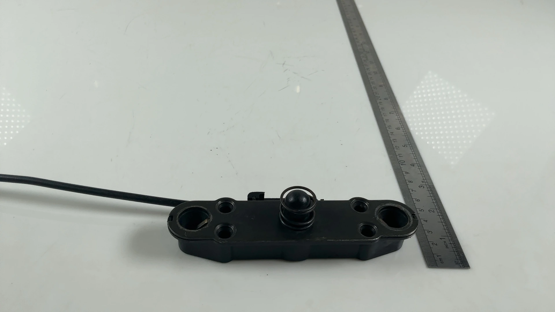 Suzuki Bandit GSF1200 1200cc Seat Lock Latch Catch Mechanism 1996-00 45215-26E00 - Image 3