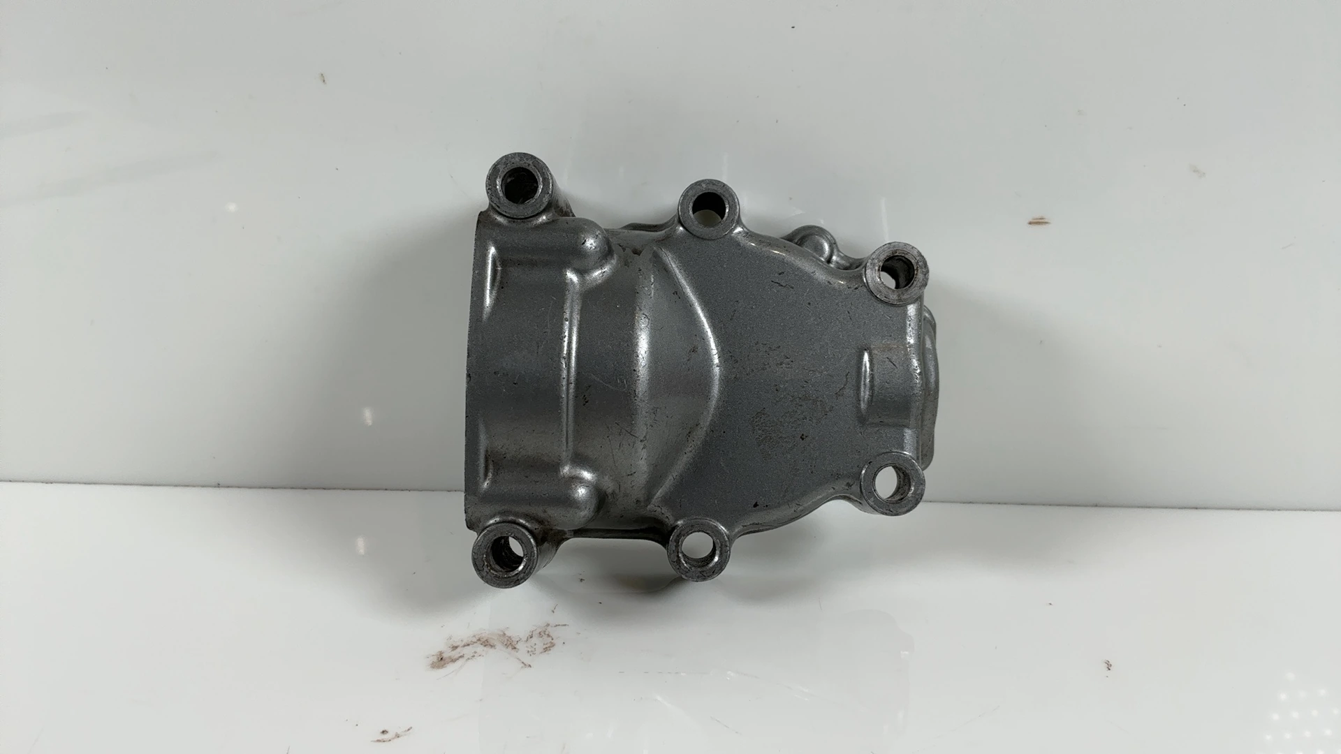 Suzuki Intruder VS800 800CC Secondary Drive Gear Cover 1992-2004 OEM 11300-38898 - Image 1