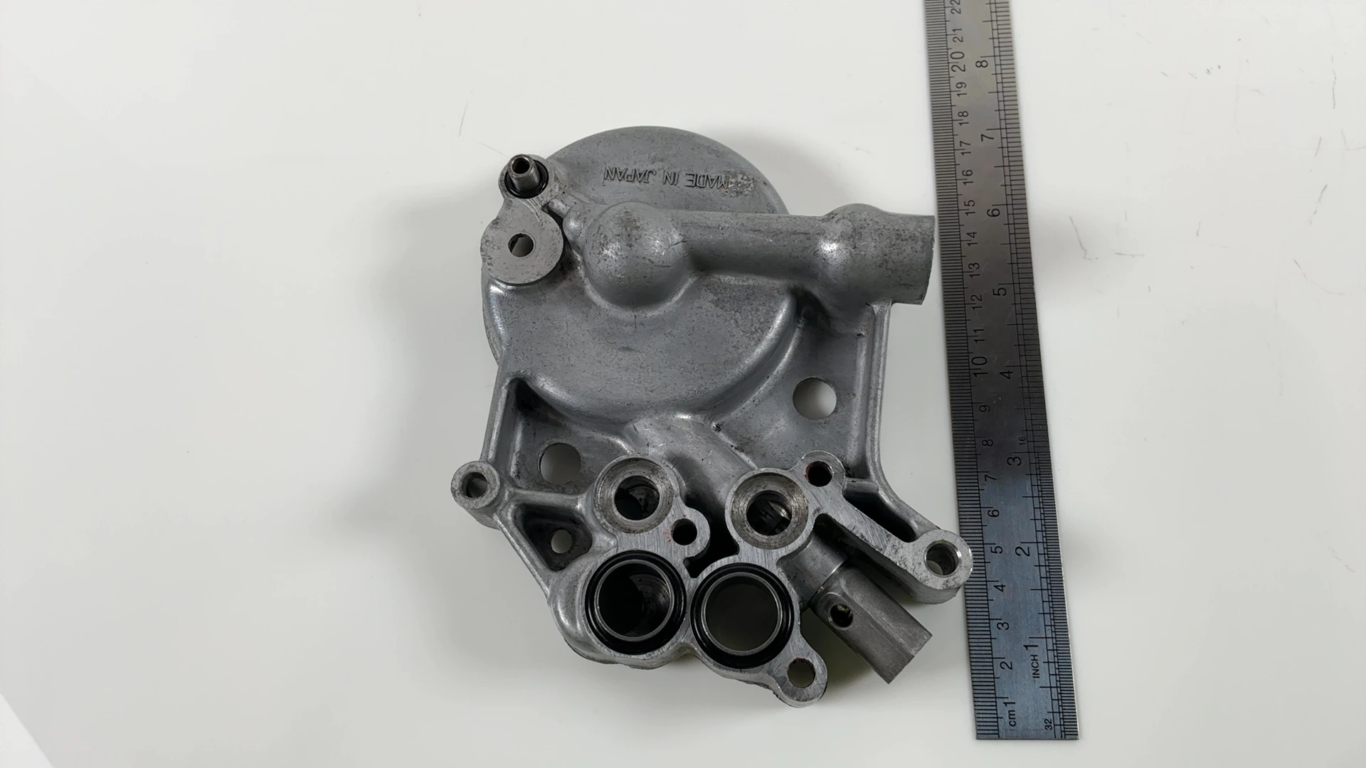 Kawasaki Ninja ZX11 ZX1100 1100 Oil Filter Case Cover 1993 1994 OEM 32099-1083 - Image 3