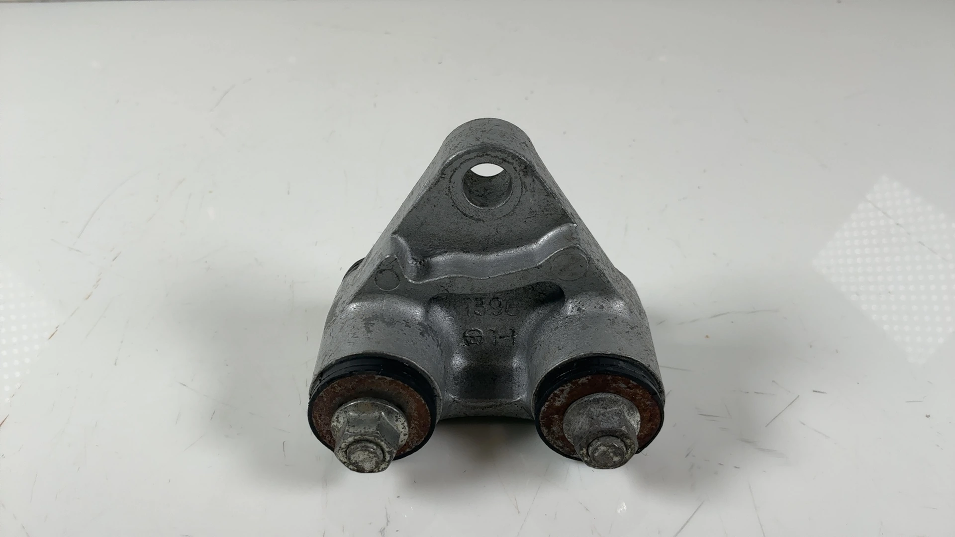 Kawasaki Ninja 1000R ZX1000A Front Left Engine Mount Bracket 1986-87 32029-1396 - Image 6