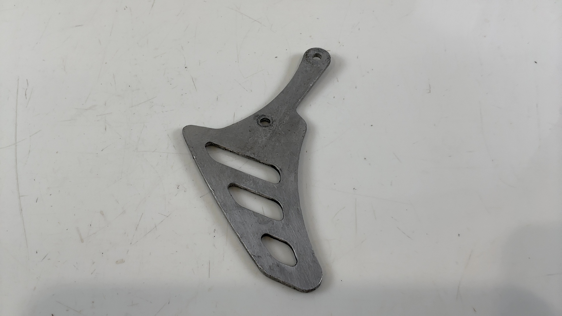 Triumph Sprint Daytona 955i 955cc Lower Chain Guard 1997-2004 OEM T2057195 - Image 4