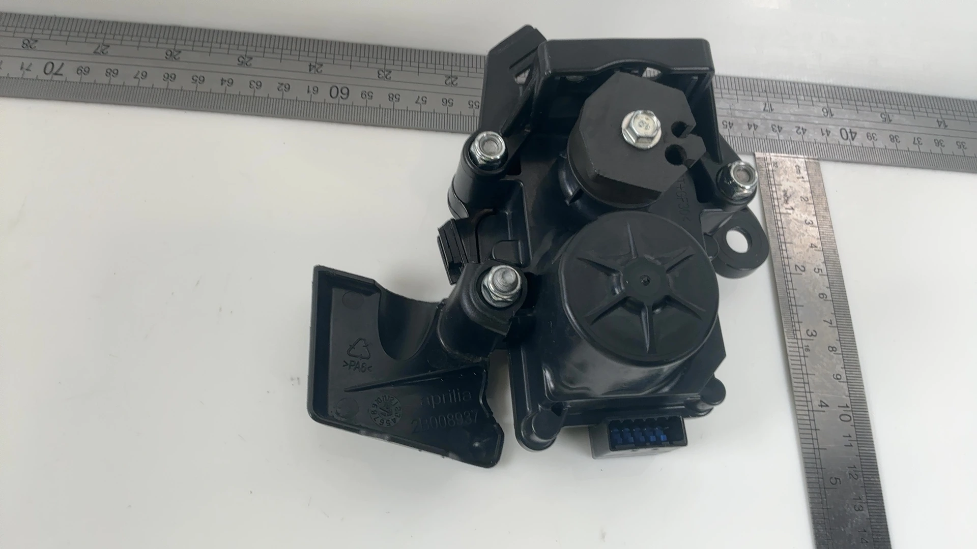 Aprilia RSV4 Factory 1100 Exhaust Valve Control Motor 2025 2026 OEM 2D000263 - Image 3