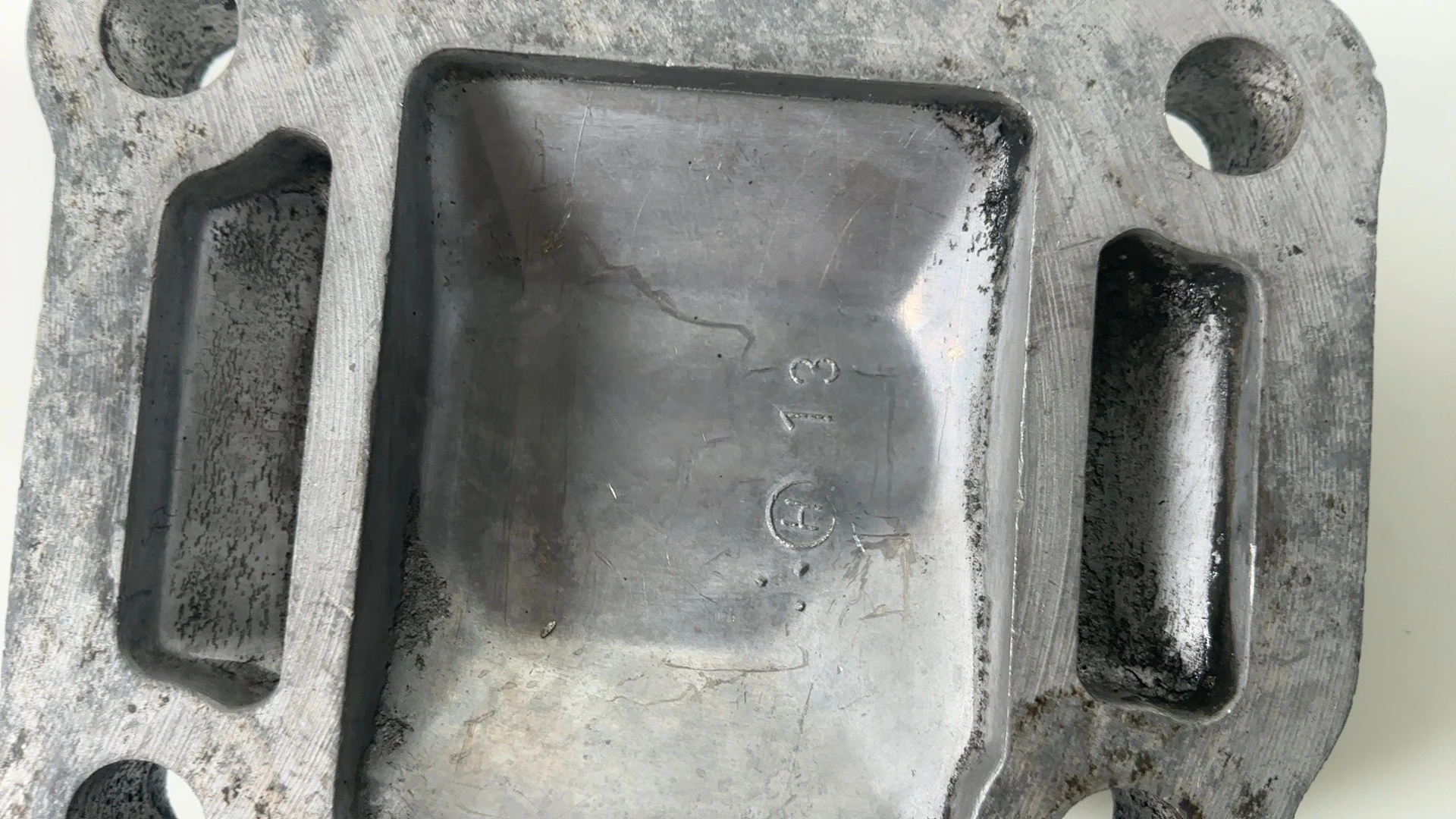 Honda Trail CT90 90CC Cylinder Head Valve Cover Cap 1966-1979 OEM 12301-028-010 - Image 6