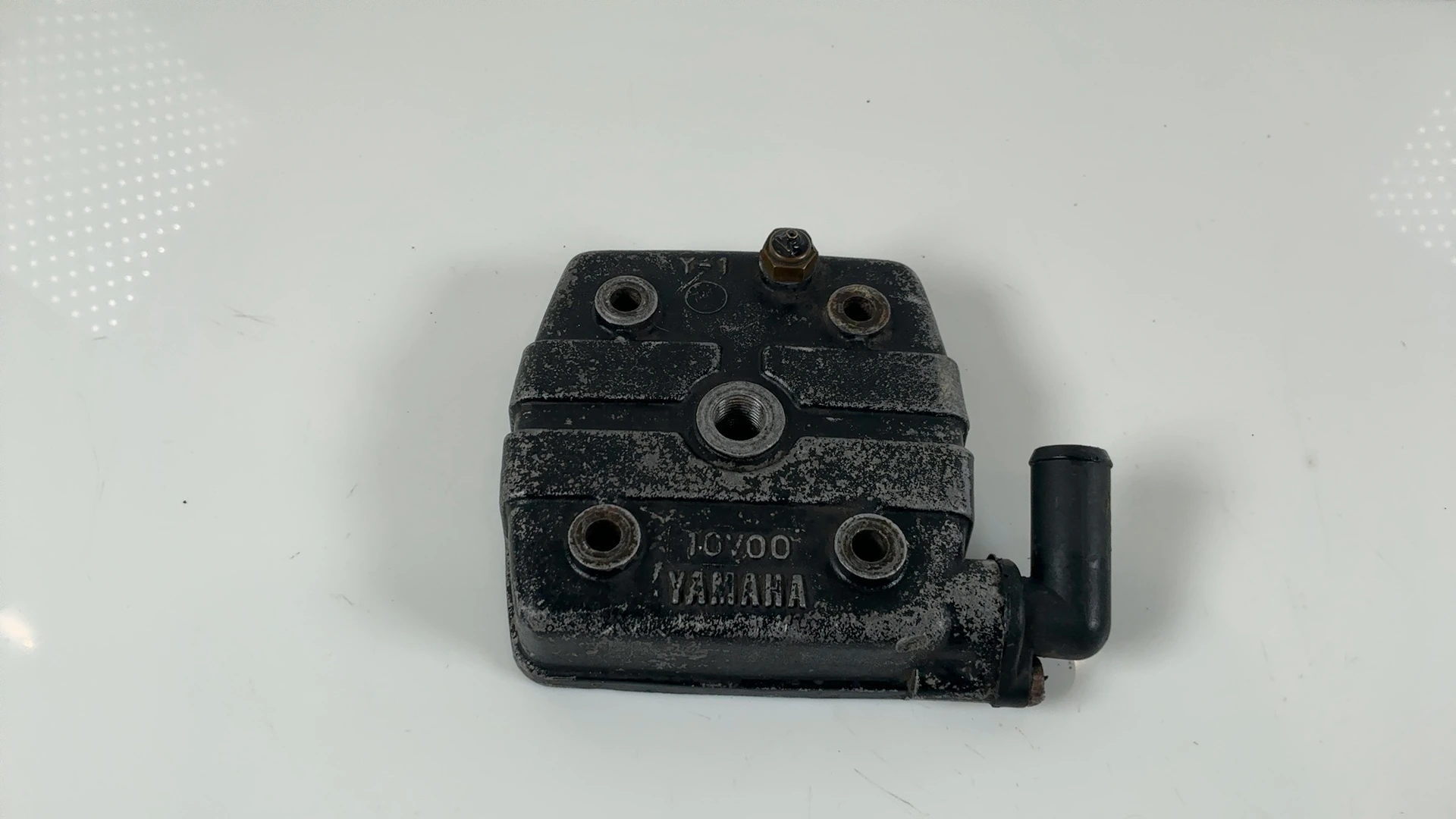 Yamaha DT 125 LC 10V 125cc Cylinder Head 1982-1984 OEM 10V-11111-00-00