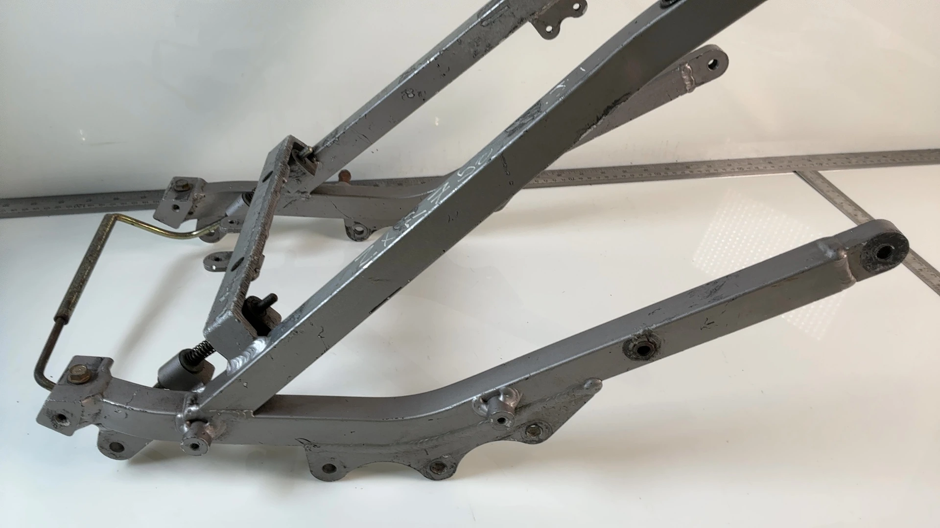 Kawasaki Ninja ZX750 L 750cc Rear Subframe 1993 1995 OEM 32160-1269-KF - Image 5