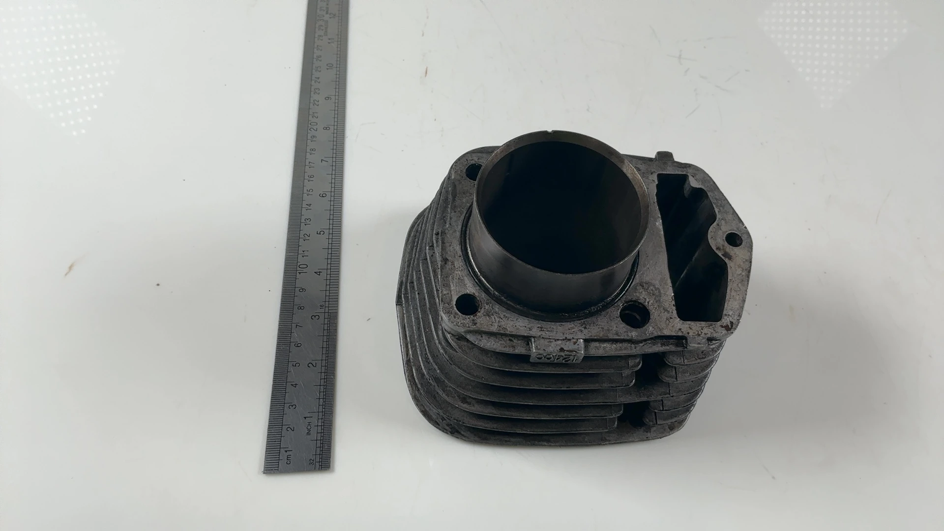Honda CB125S CL125S SL125 125cc Cylinder Barrel 1970-1979 OEM 12100-324-010 - Image 4