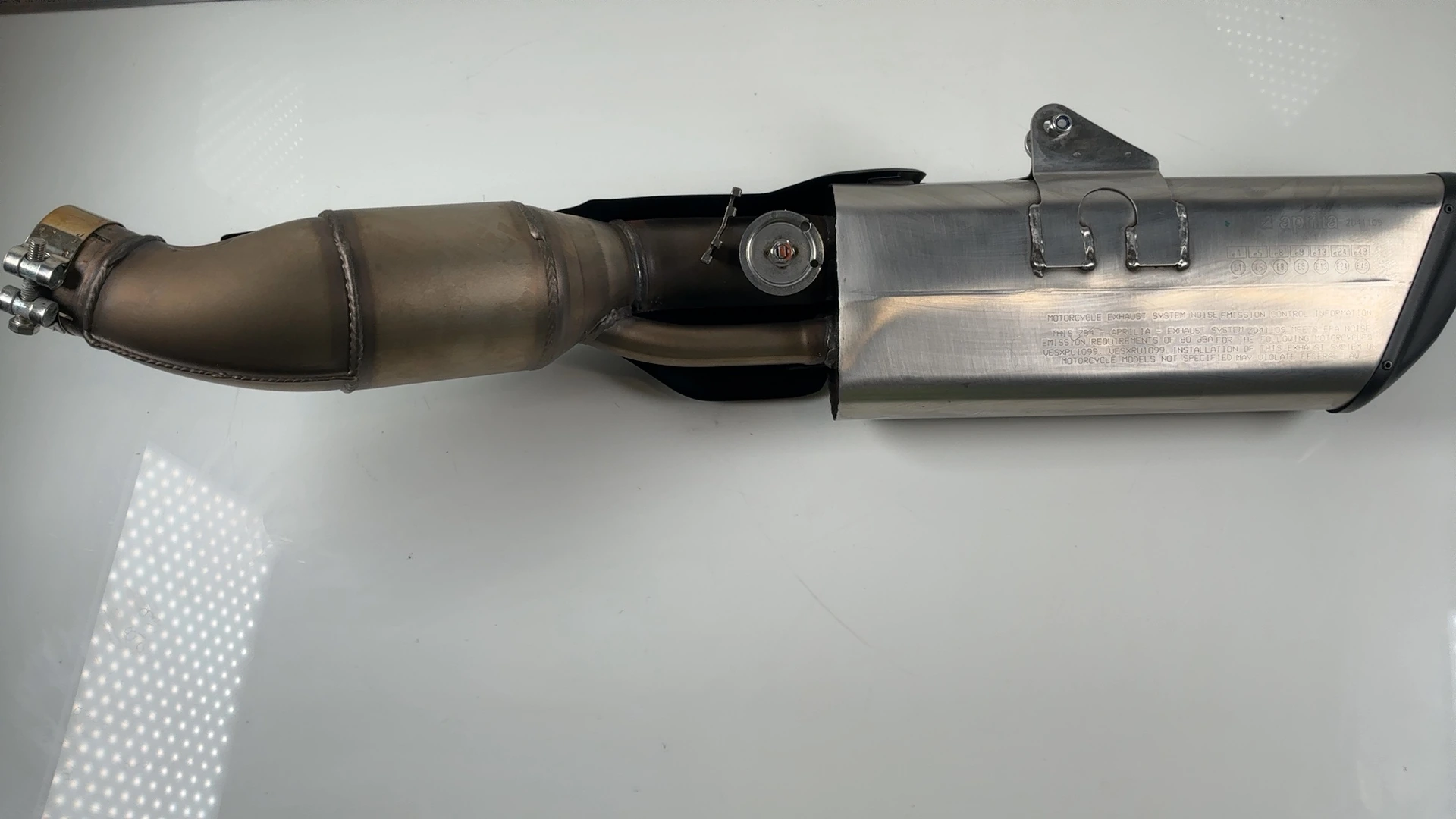 Aprilia RSV4 1100 Factory 2B008865 1100cc Exhaust Muffler 2021-2026 OEM 2B008865 - Image 1