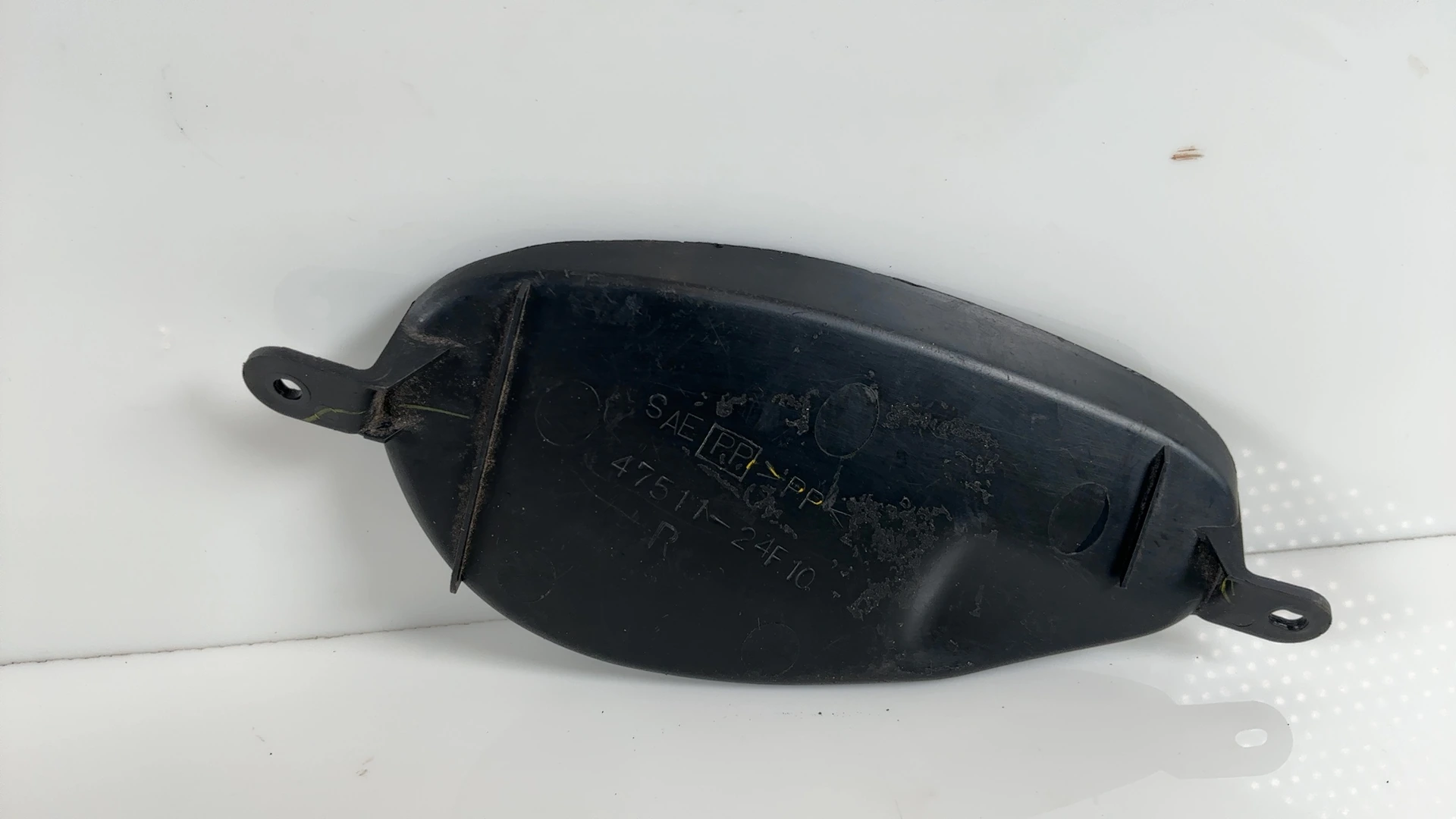 Suzuki Hayabusa GSX1300R 1300 Right Inner Tail Cap 1999-2007 OEM 47511-24F10 - Image 3