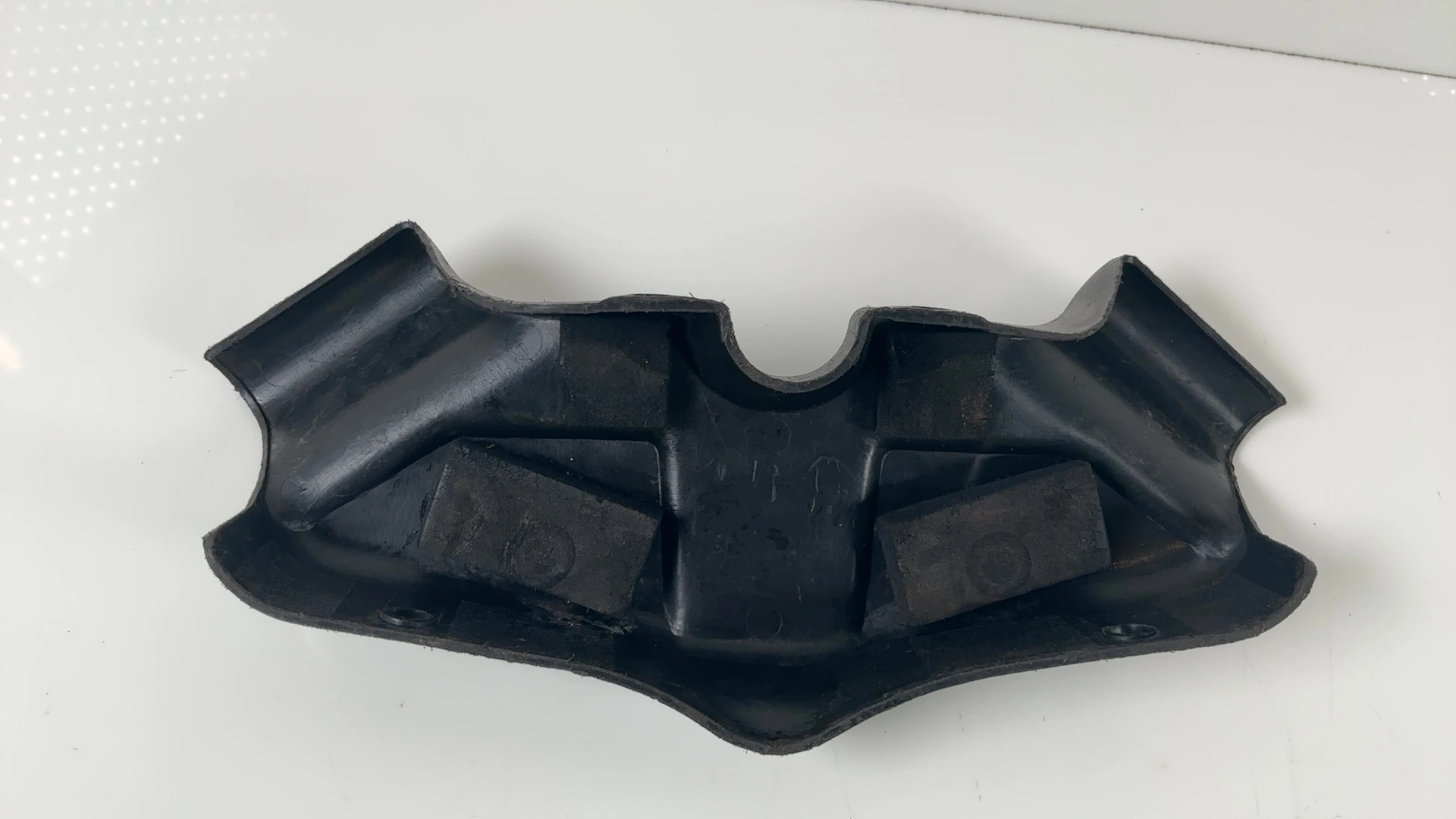 Title: Suzuki GSX1100F GV72C 1100 Steering Stem Head Cover 1987-1994 51311-48B31 - Image 4