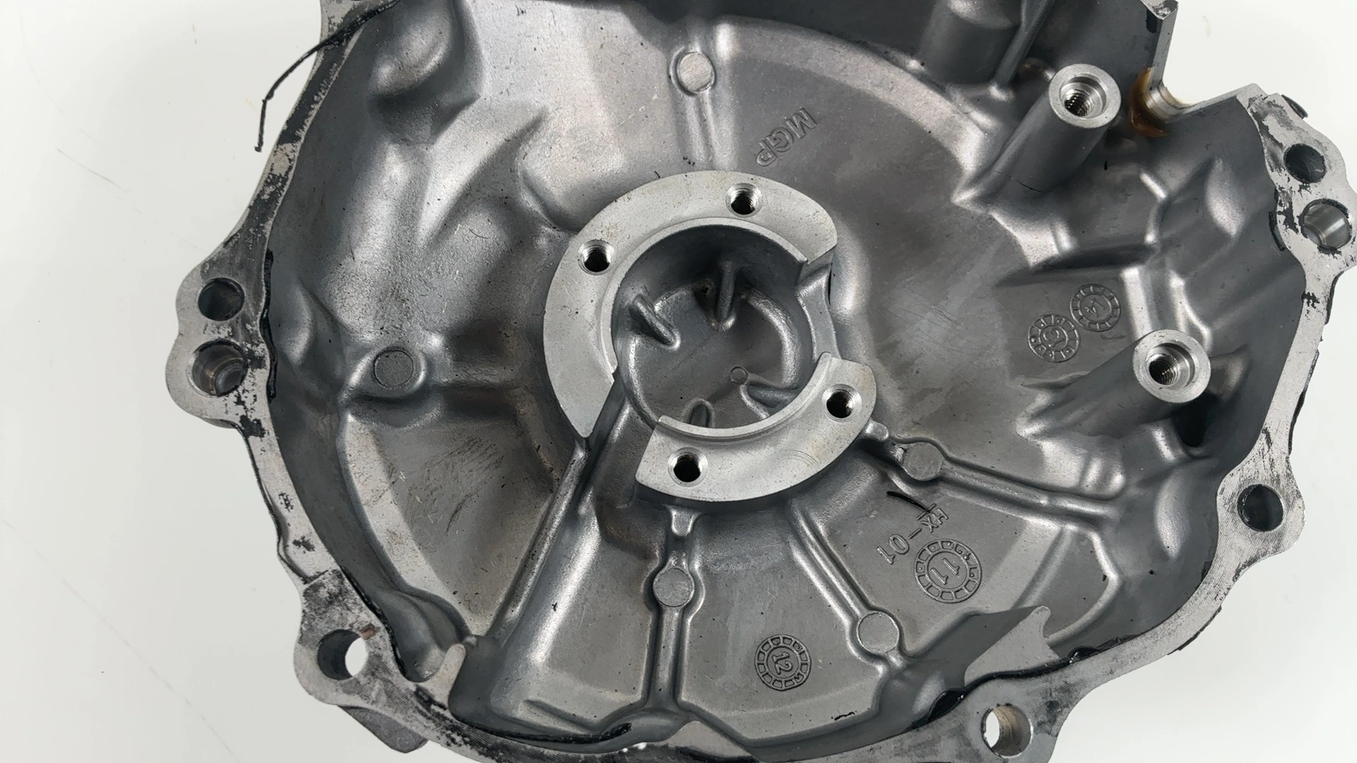 Honda CBR1000RR SC59 1000cc Stator Generator Cover 2008-2016 OEM 11321-MFL-670 - Image 6