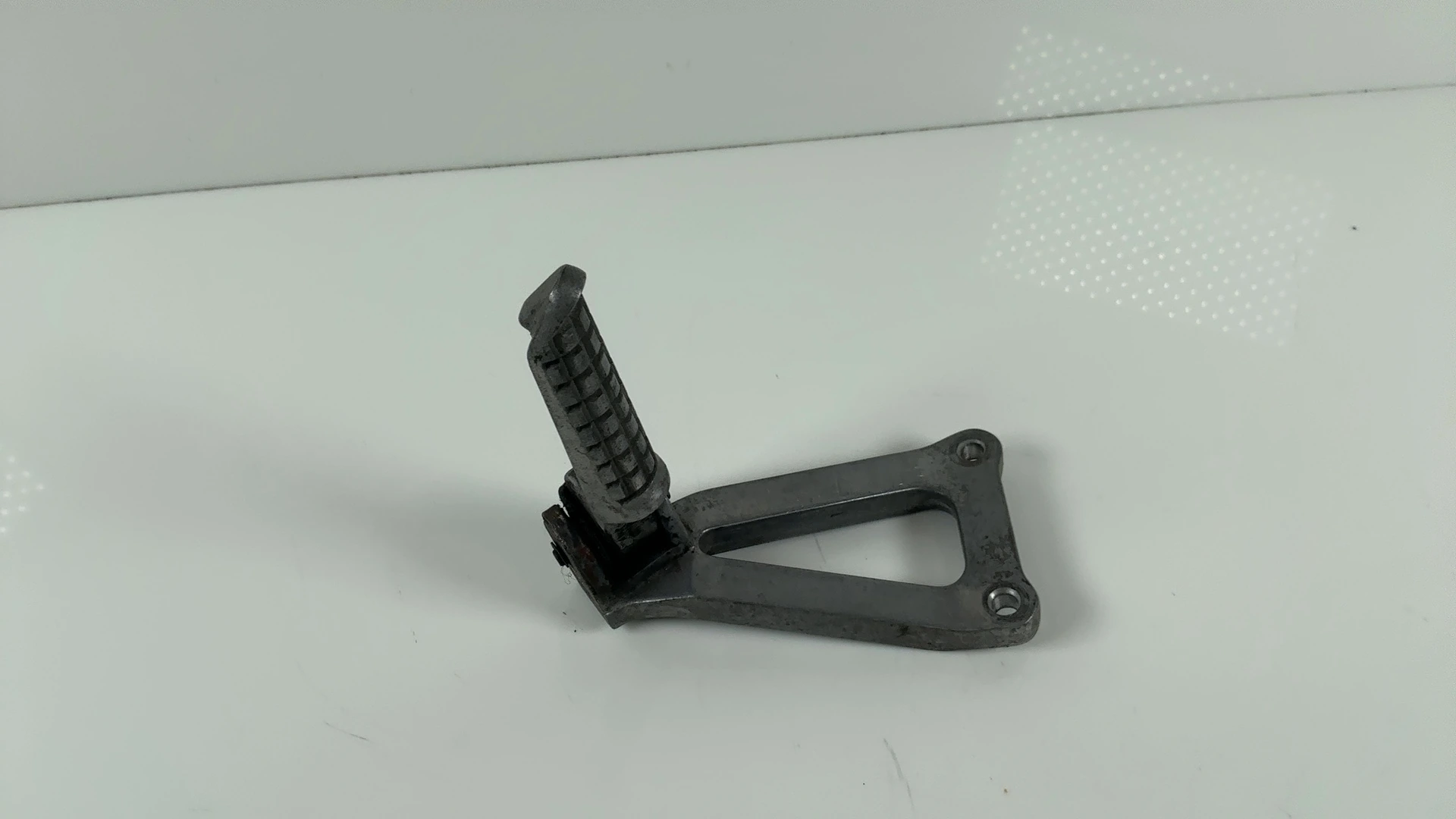 Kawasaki Ninja ZX7R ZX750 750cc Left Footrest Stay 1991-2003 OEM 35011-1554