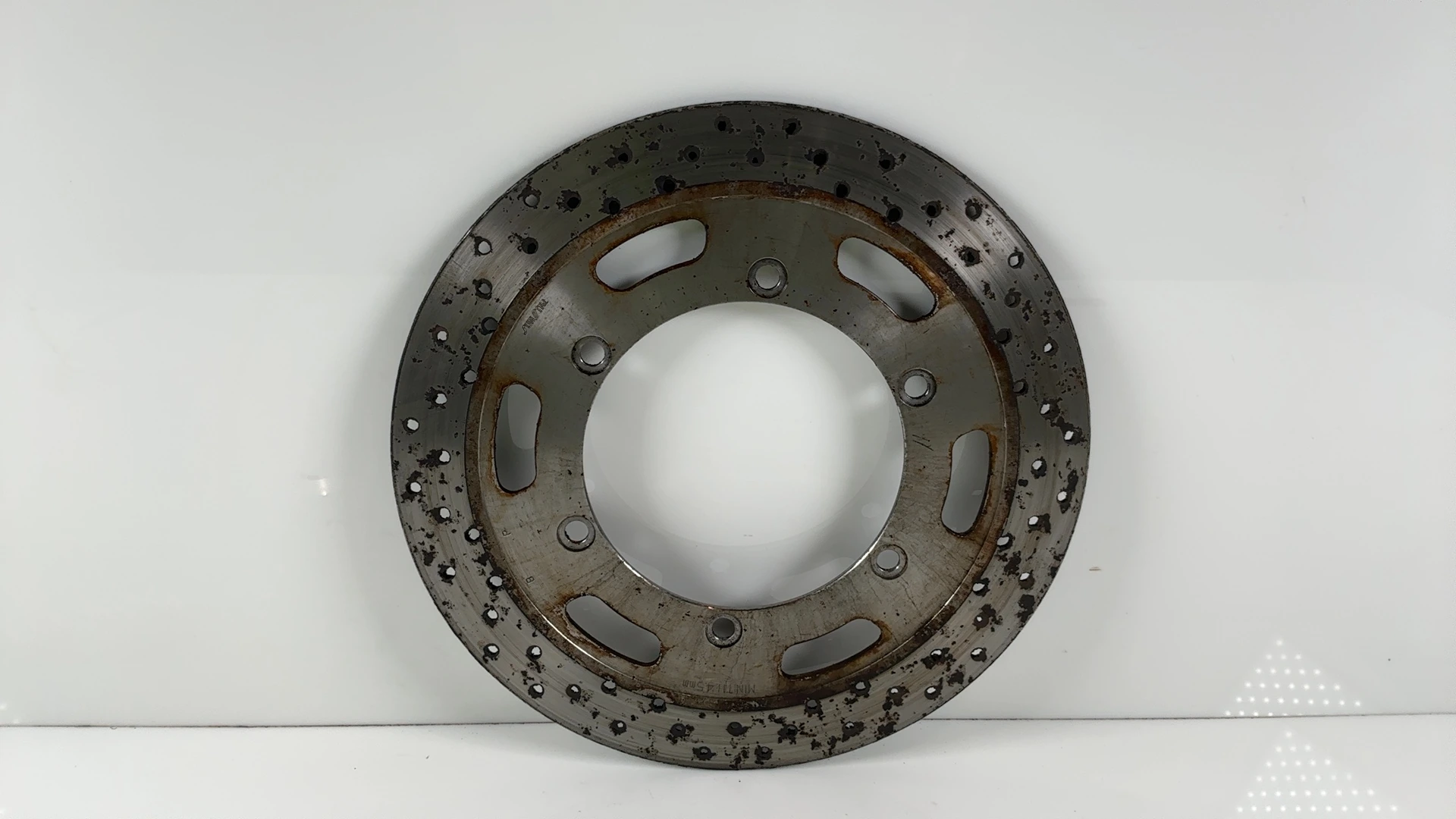 Triumph Scrambler 900 Front Disc Brake Plate 2006-2014 OEM T2023344