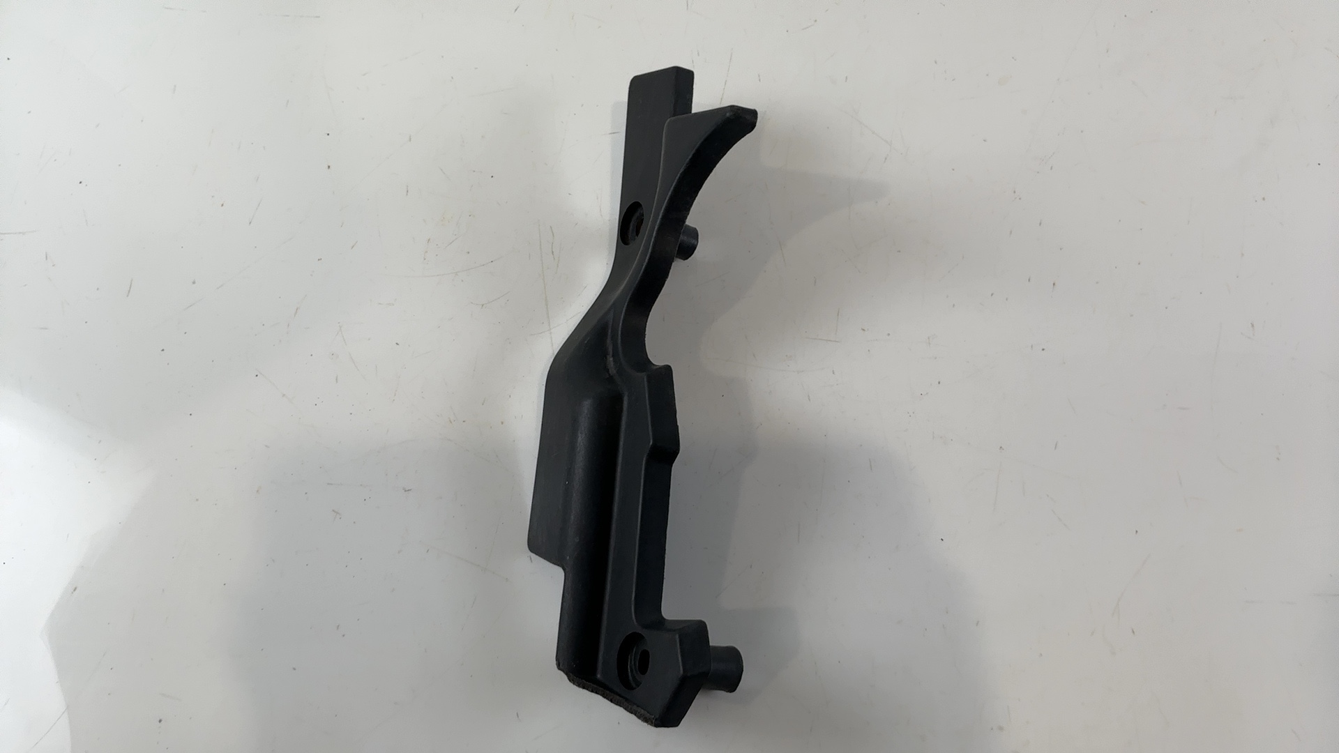Kawasaki Ninja 900 ZX900A Left Fairing Bracket Cover Trim 1984-96 OEM 14025-1893 - Image 5