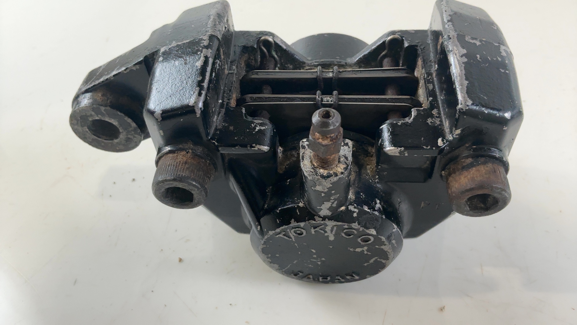 Suzuki Madura GV1200 1200 Rear Brake Caliper 1985 1986 OEM 69100-05A02 - Image 12