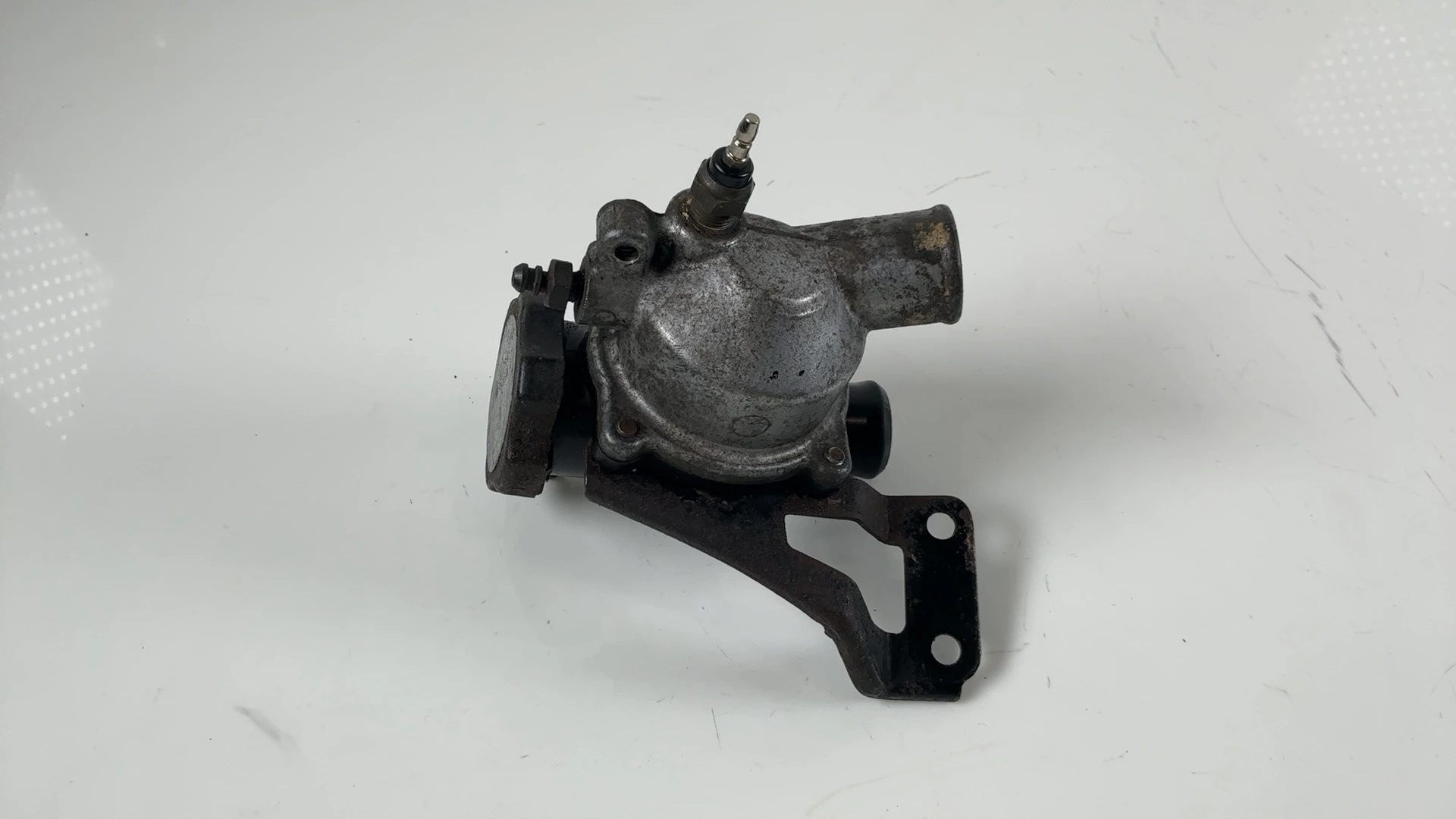 Kawasaki ZZR600 ZX600J 600CC Thermostat Housing 2005-2008 OEM 16160-1116 - Image 2