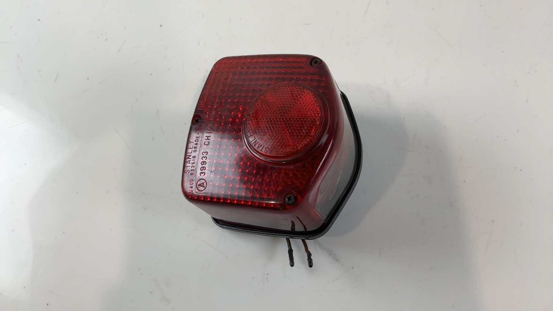 Honda CB 250 400 Super Dream Tail Light 1978-1982 OEM 33701-443-611 - Image 6