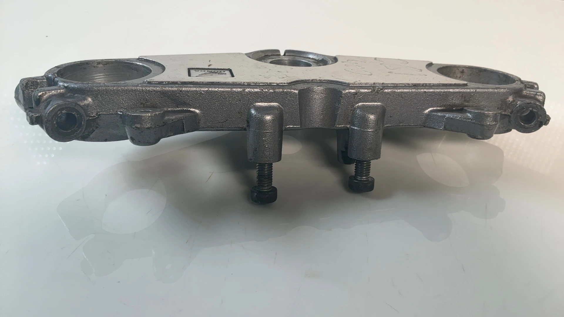 Honda CB1 CB400F Top Yoke Triple Tree 1989-1991 OEM 53300-KAF-000 - Image 4
