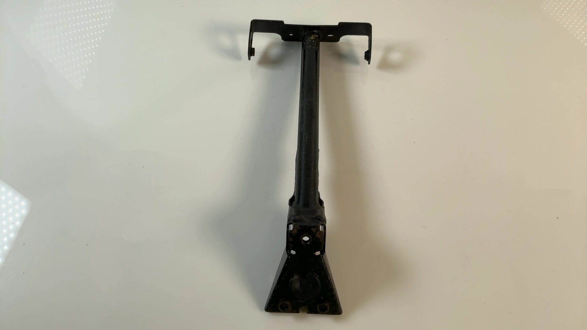 Yamaha YZF-R125 RE06 Rear License Plate Holder Stay Bracket 2008-13 OEM 5D7F1640 - Image 2