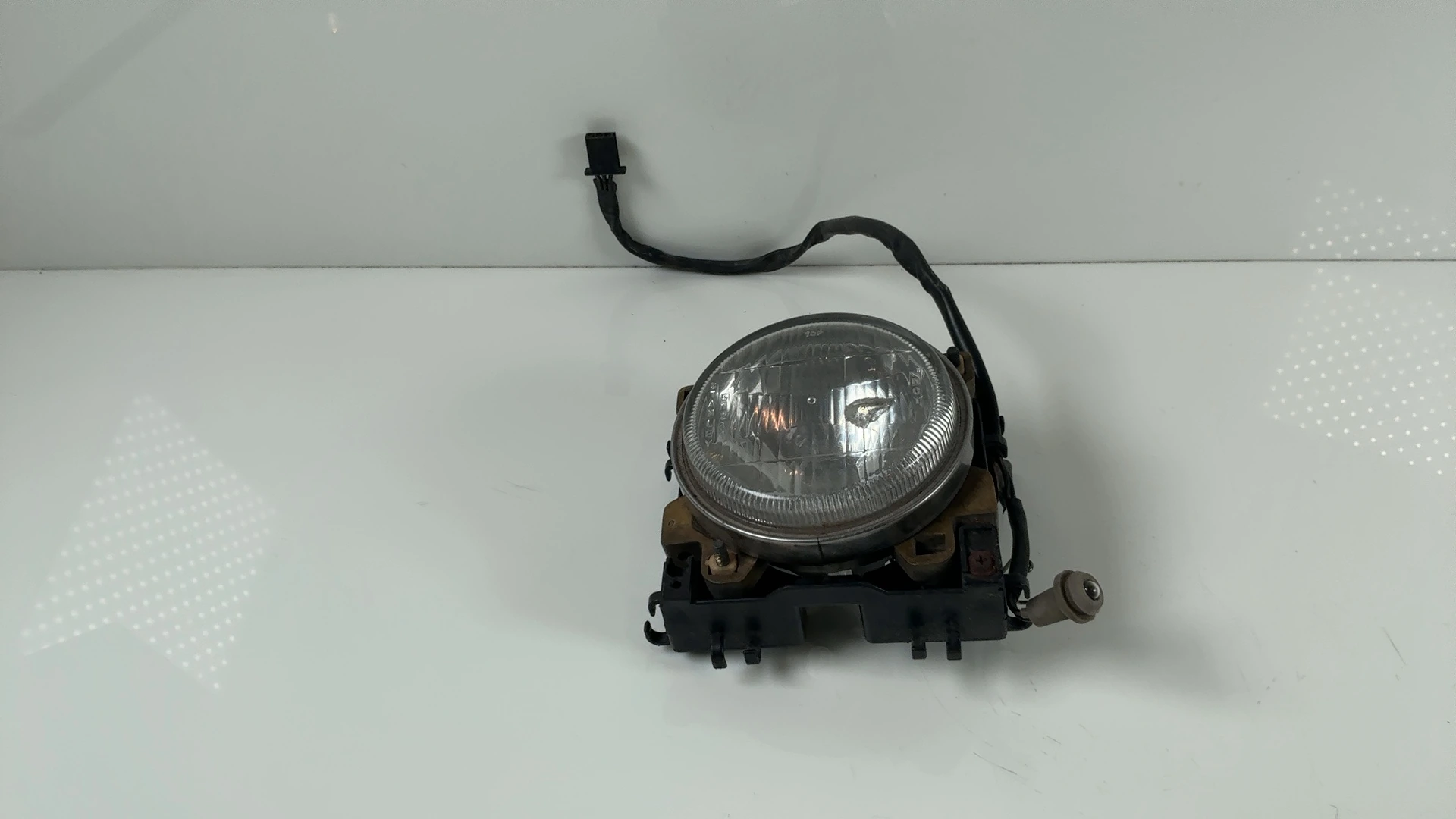 Honda VFR400R NC30 400cc Headlight Headlamp 1989-1992 OEM 33100-MR8-600 - Image 3