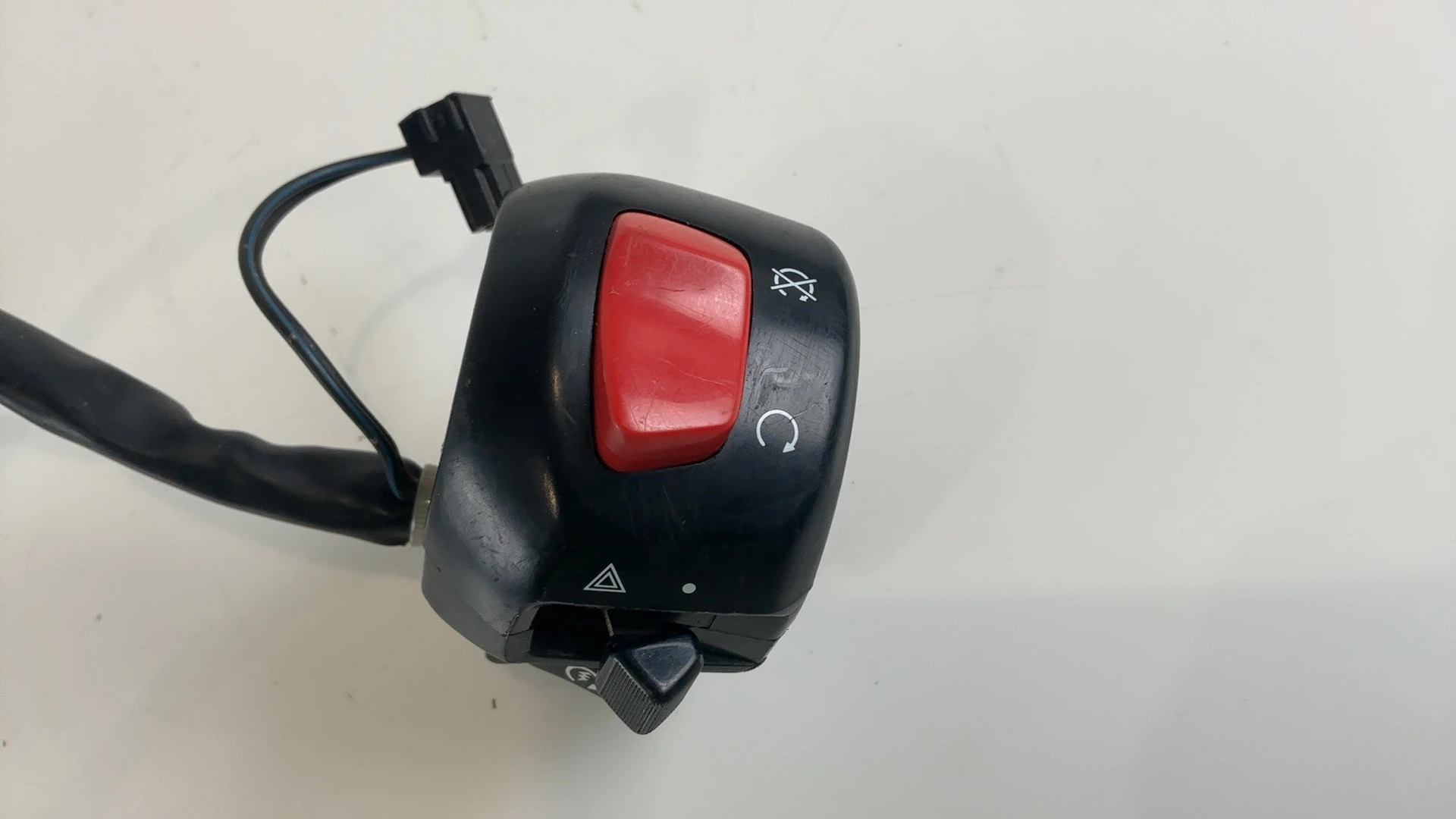 Suzuki Bandit GSF600 600cc Right Handlebar Switch 2000-2004 OEM 37200-27E31