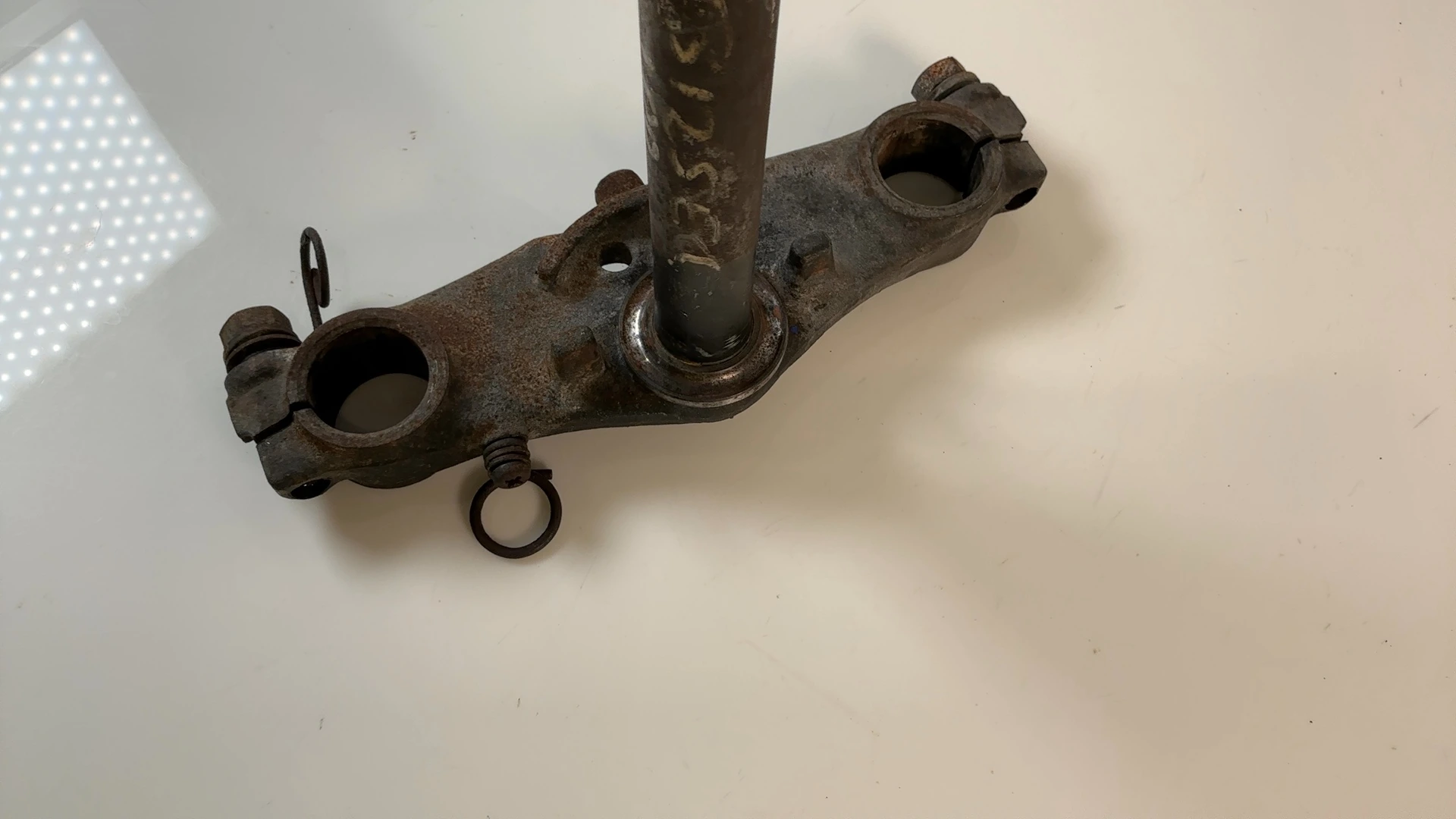 Suzuki TS125 TS125ER 123cc Lower Fork Bridge Yoke 1979-1981 OEM 51410-48500-291 - Image 6