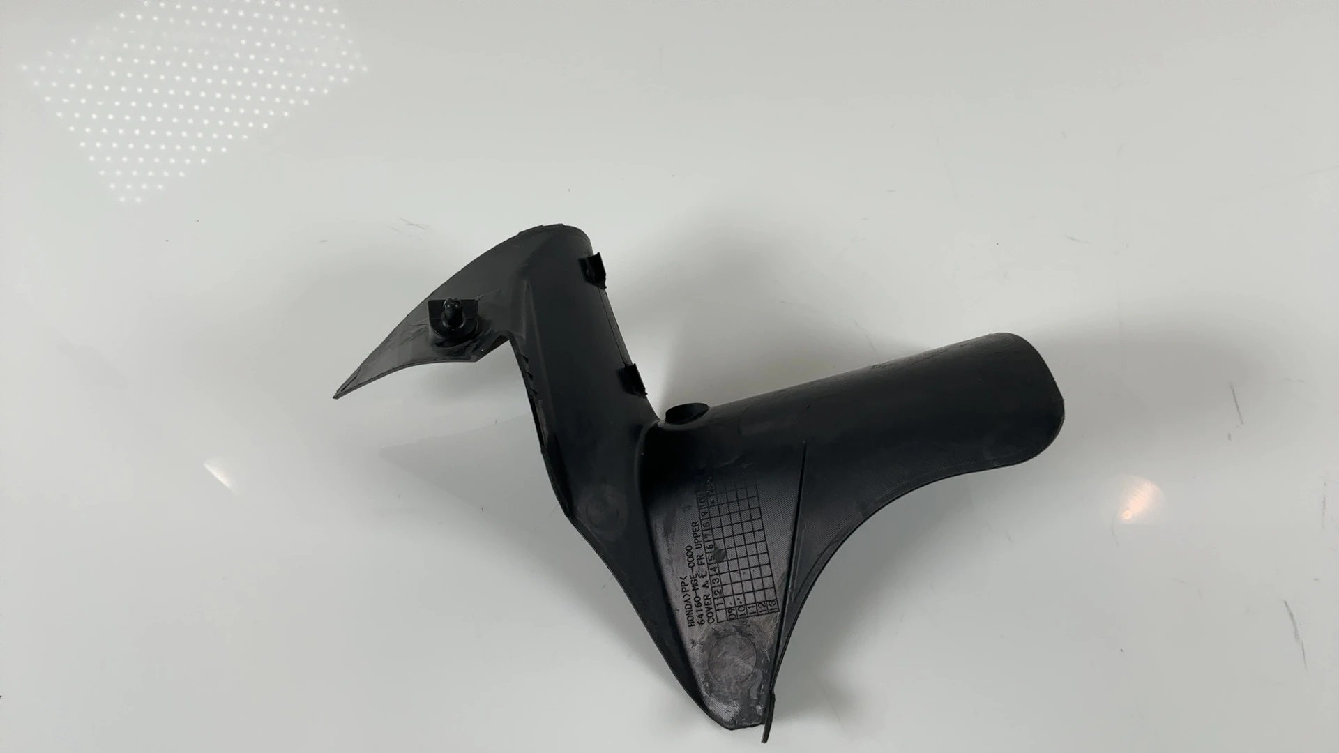 Honda VFR1200F SC63 1200cc Left Upper Front Cover Fairing 2010-17 64160-MGE-000 - Image 4