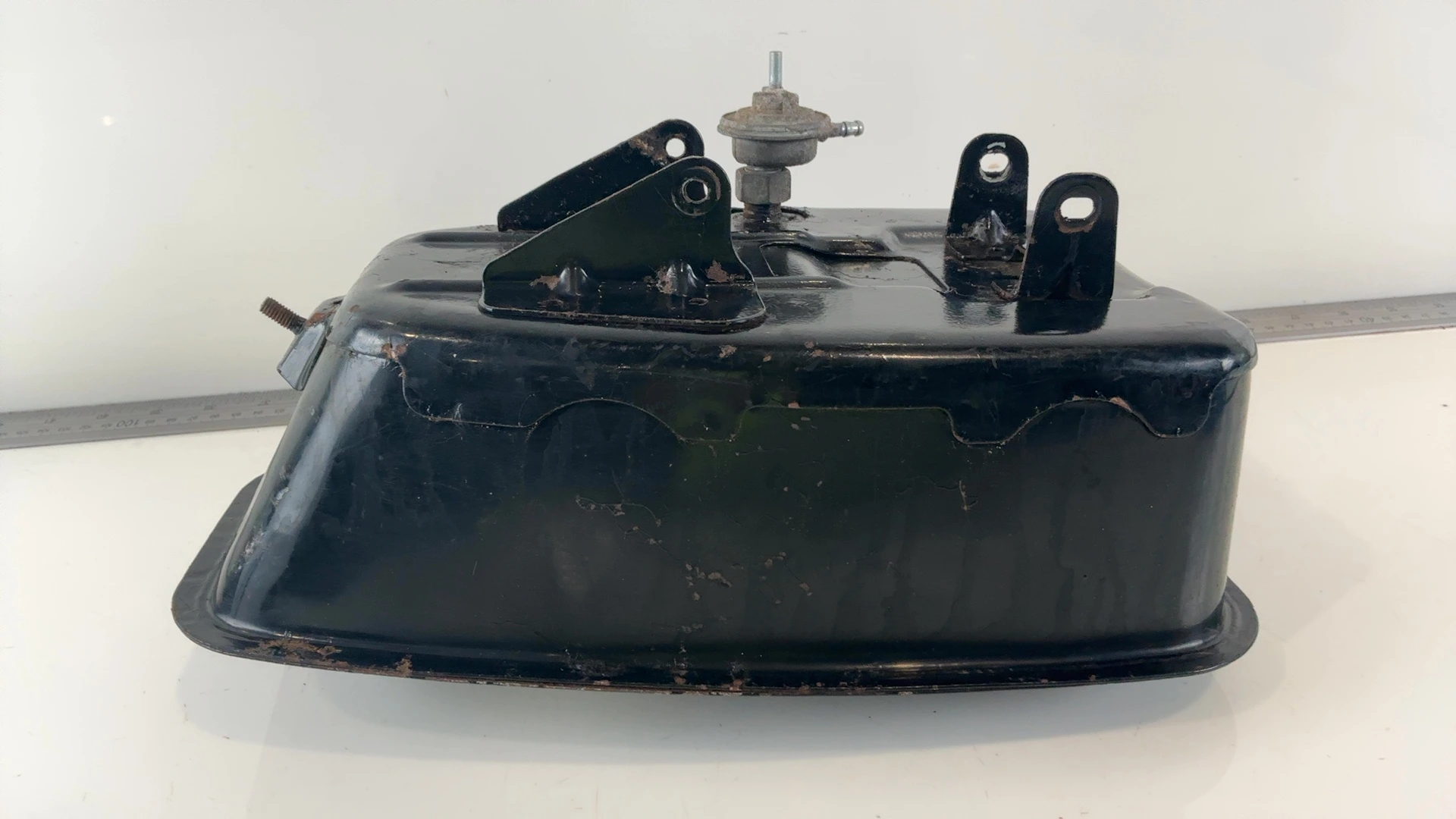 Honda Super Tact AF09 50cc Fuel Gas Tank 1984-1987 OEM 17500-GC8-000 - Image 3