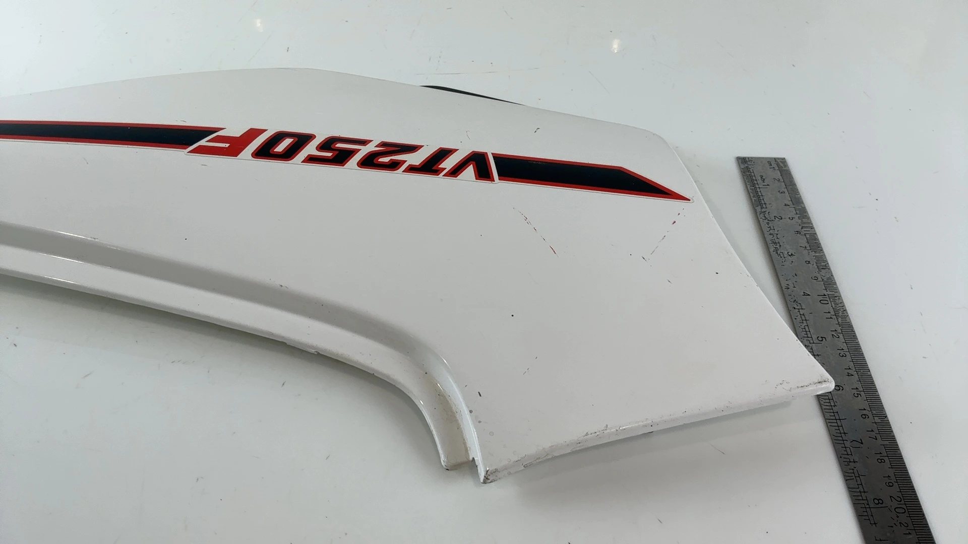 Honda VT250F MC08 250 CC Left Side Fairing Panel 1982 1983 OEM 83700-KE8A-0100 - Image 3