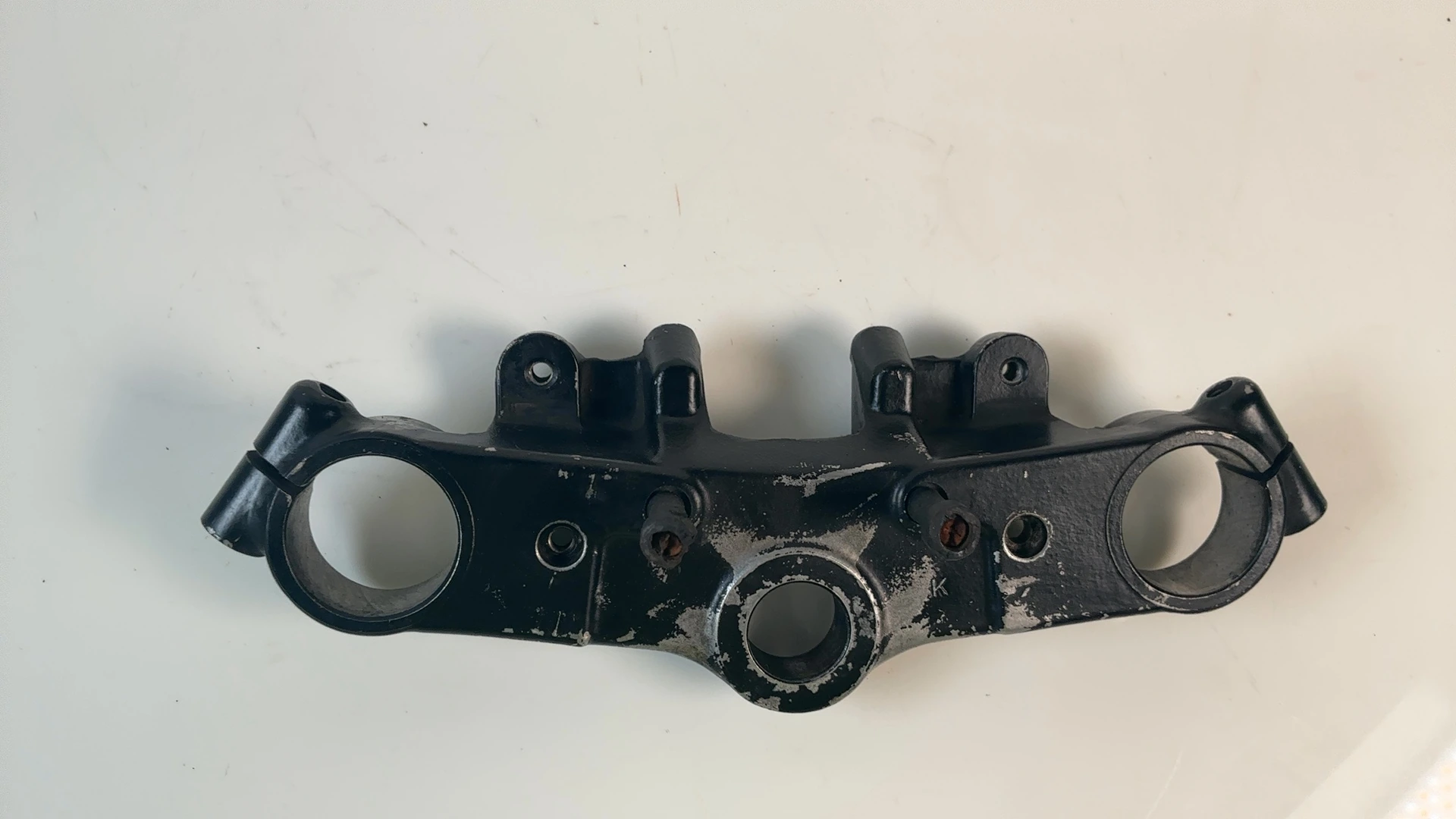 Kawasaki Z750 GT Z750P 750cc Top Triple Clamp Yoke 1982-1994 OEM 44039-1058 32168 - Image 1