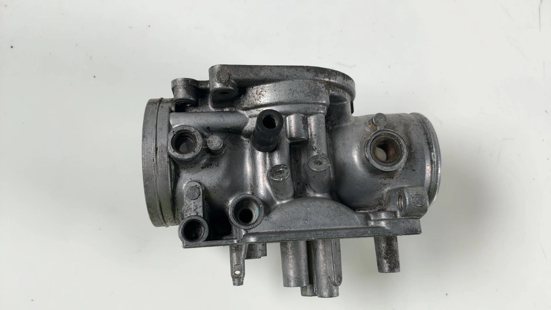 Honda CB1100F VB52A 1100cc Carburetor Body 1983 OEM 16100-MA7-003 - Image 7