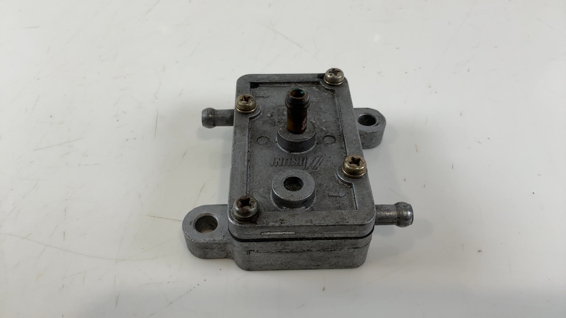 Piaggio Runner 50 DF44-227 50cc Vacuum Fuel Pump 1997-2002 OEM 82592R - Image 4