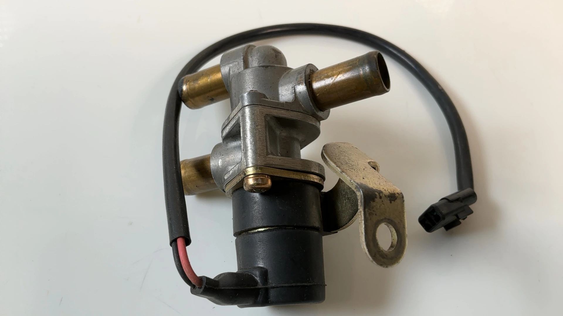 Honda CBR600F F4i 600 Air Control Solenoid Valve 1999-2006 OEM 36450-MBW-D21 - Image 3