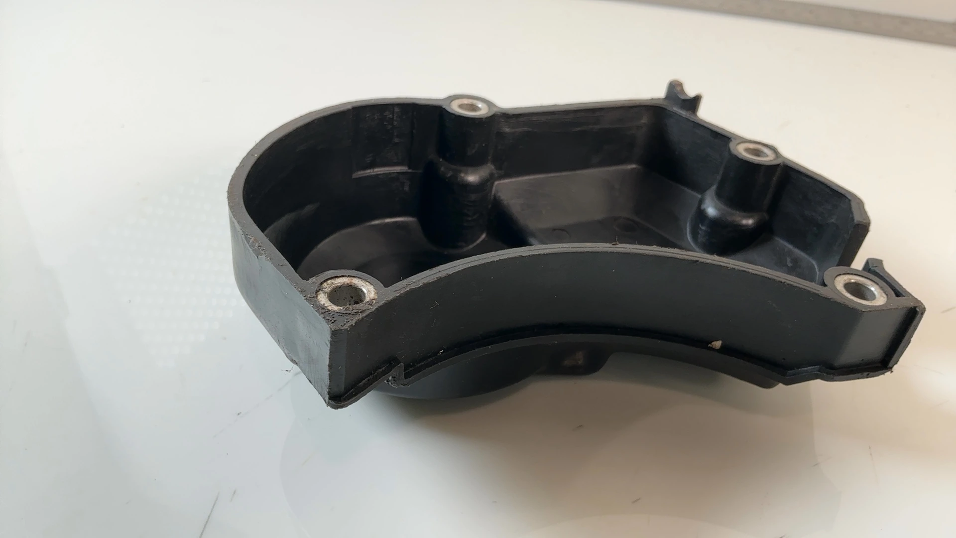 Yamaha DT125LC 10V 125cc Oil Pump Cover 1982-1988 OEM 10V-15416-00-00 - Image 5