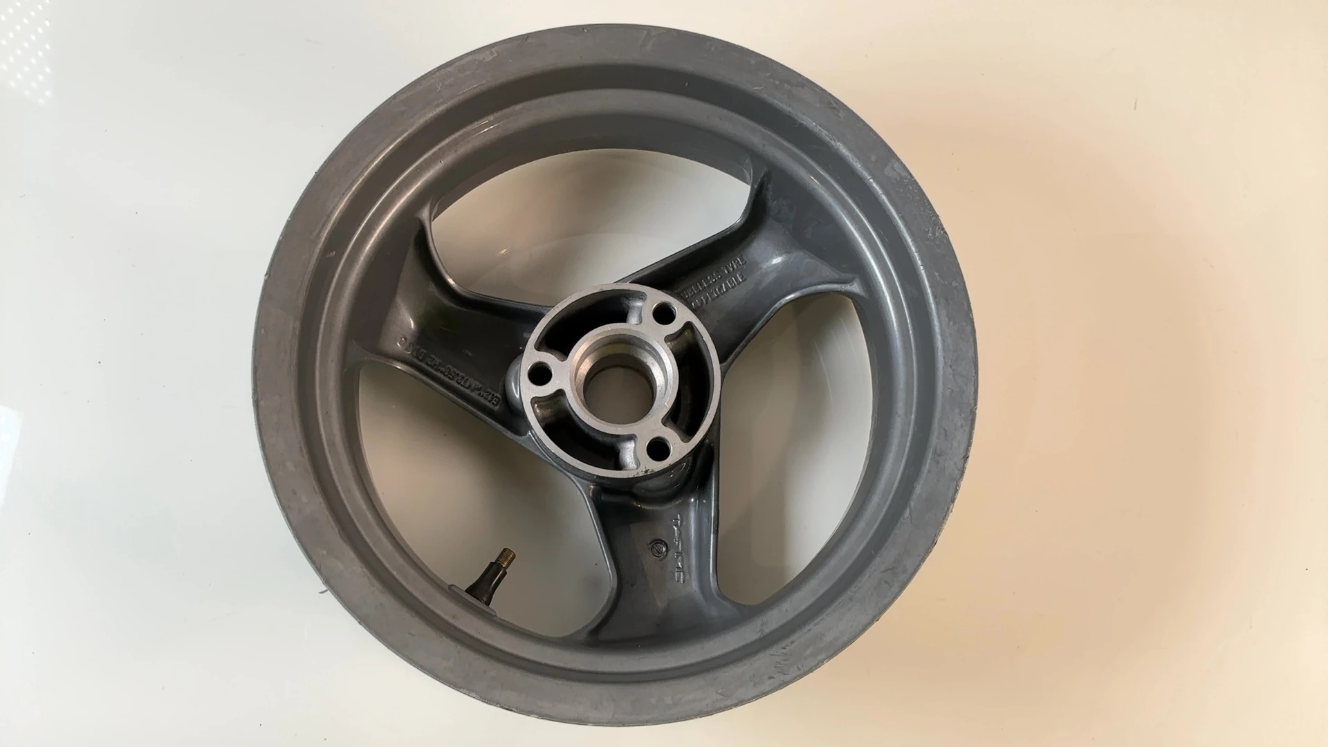 Peugeot Speedfight 1 2 50 100 Rear Wheel Rim 1997-2008 OEM 741484 MT3.50x12 - Image 2