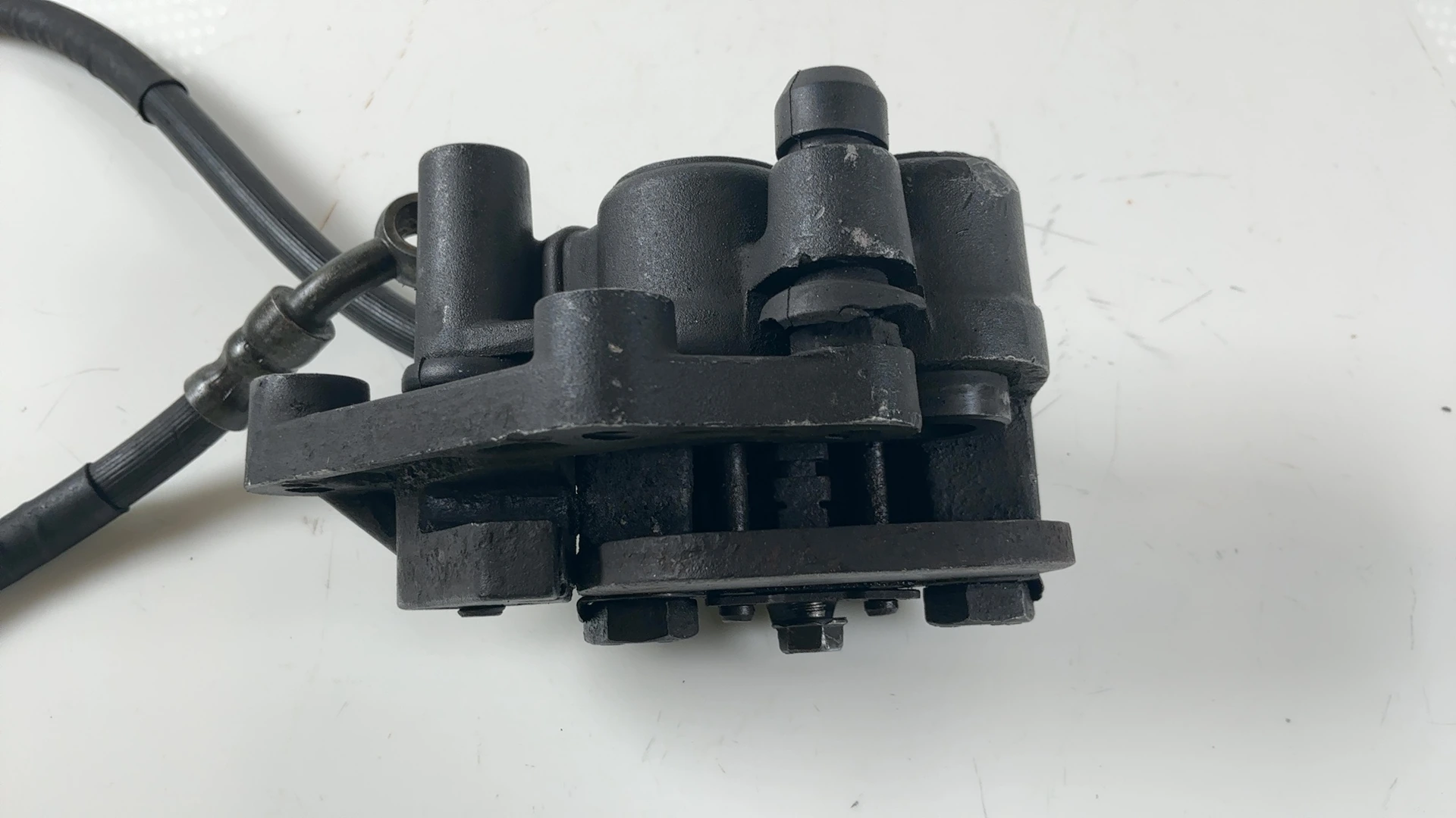 Honda NS125R NSR125 TC01 125cc Front Brake Caliper 1985-1987 OEM 45100-KB9-960 - Image 7