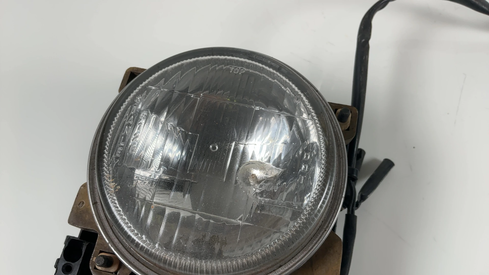 Honda VFR400R NC30 400cc Headlight Headlamp 1989-1992 OEM 33100-MR8-600 - Image 4