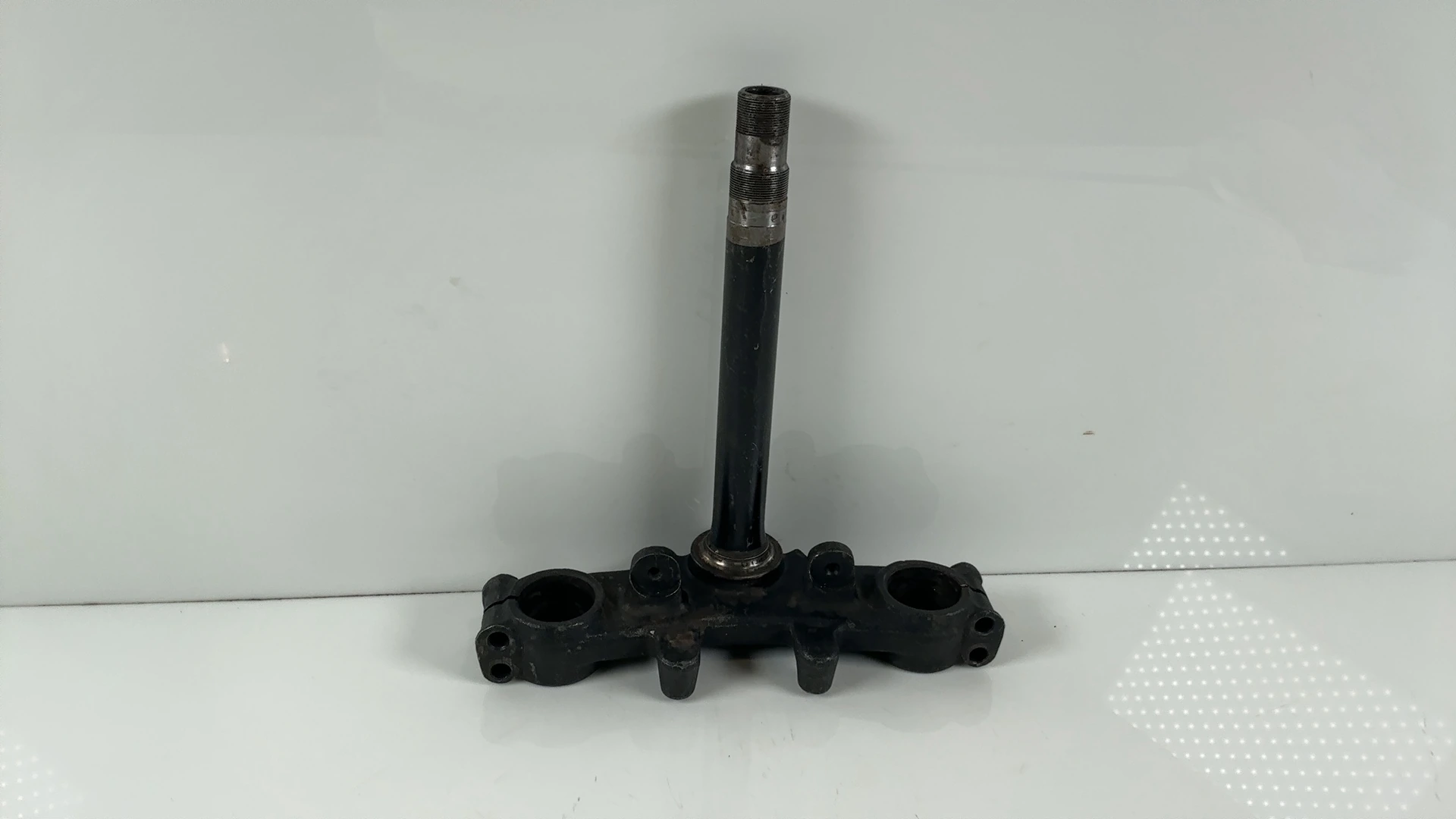 Kawasaki KMX 125 MX125A 125cc Lower Triple Clamp Tree 1986-2002 OEM 44037-1202