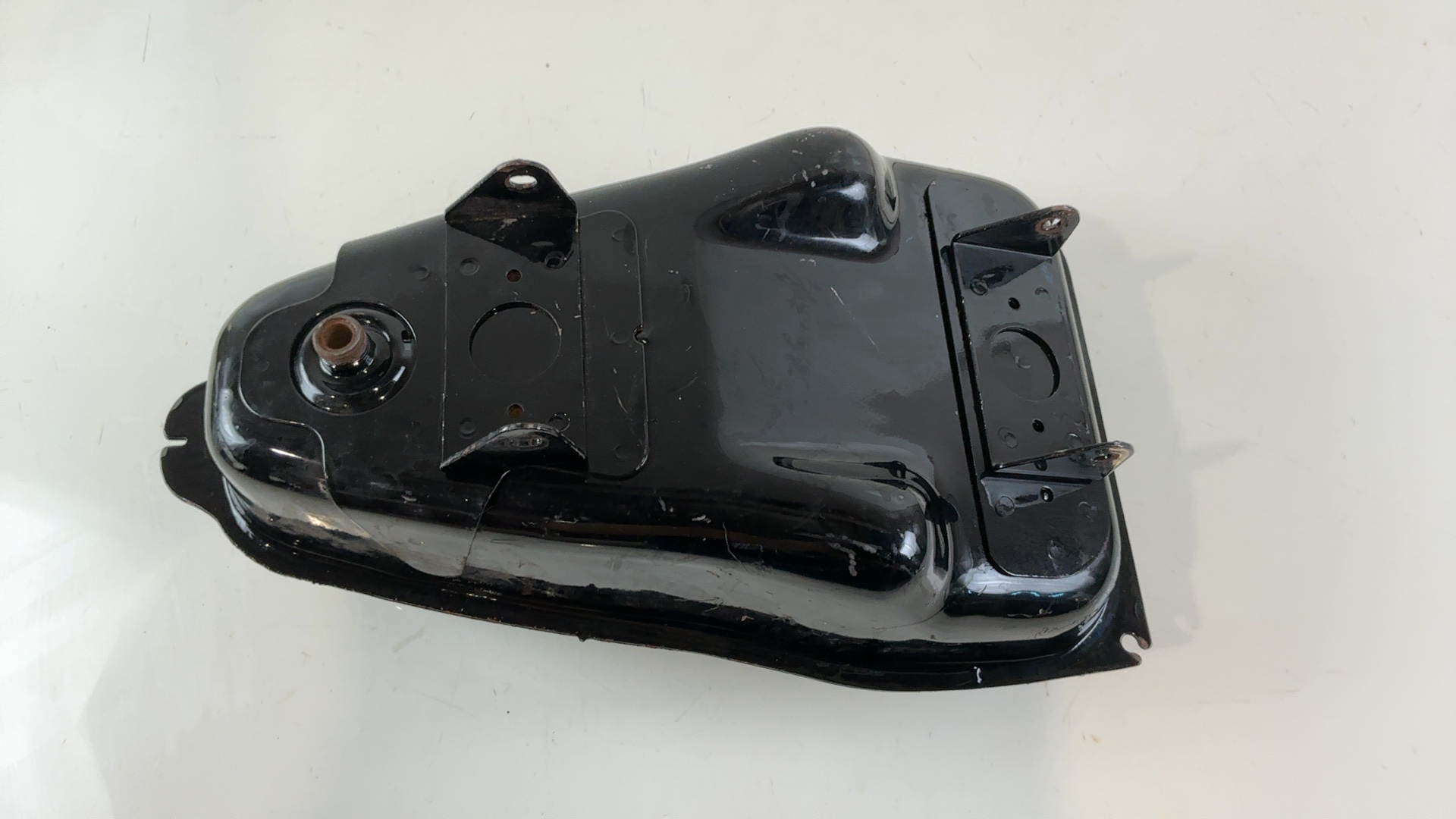 Honda Sky SGX50 50 CC Fuel Gas Tank Reservoir 1996-2001 OEM 17500-GCG-930 - Image 1