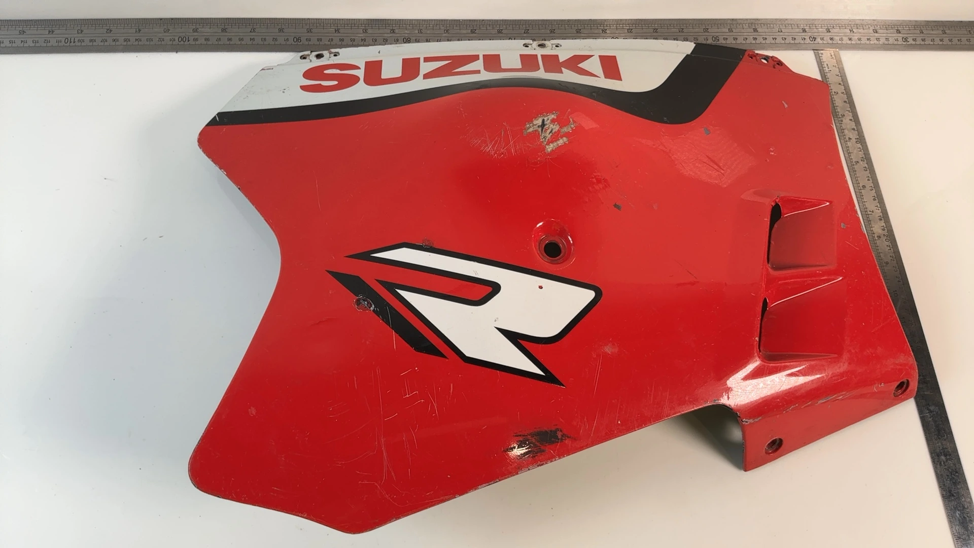 Suzuki GSXR 750 GSX-R1100 750cc Lower Right Side Fairing 1988-89 OEM 94471-17C0 - Image 3