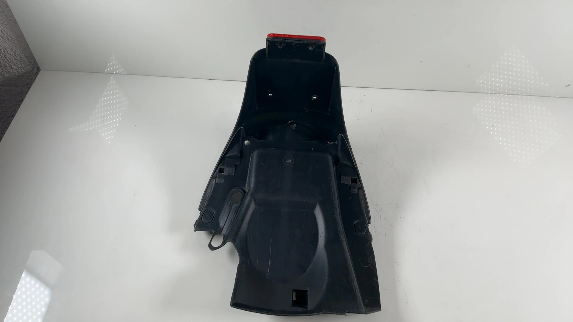 Peugeot Speedfight 2 50 CC Rear Number Plate Holder Fender 2000-2007 OEM 734281N - Image 7