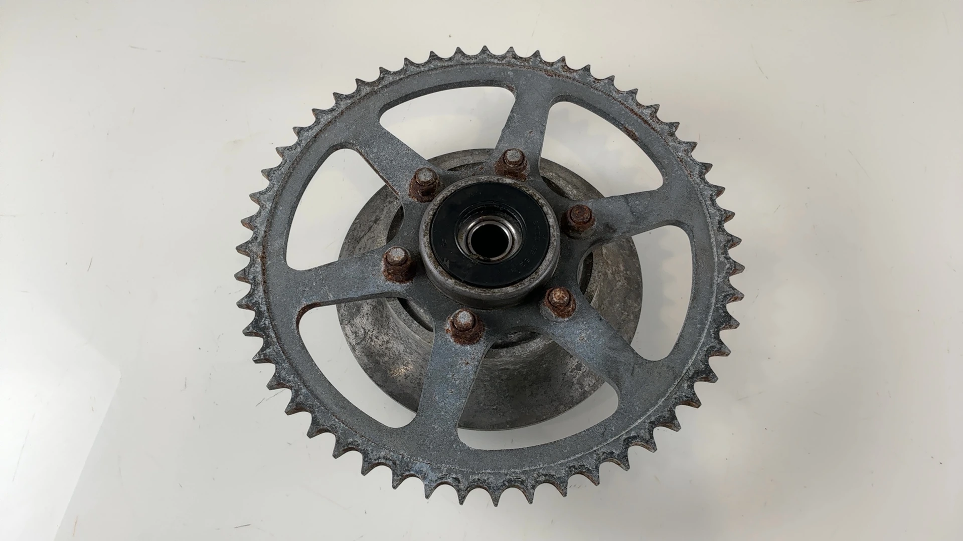 Suzuki Katana GSX1100F 1100 CC Rear Sprocket Carrier Hub 1988-93 OEM 64611-48B00