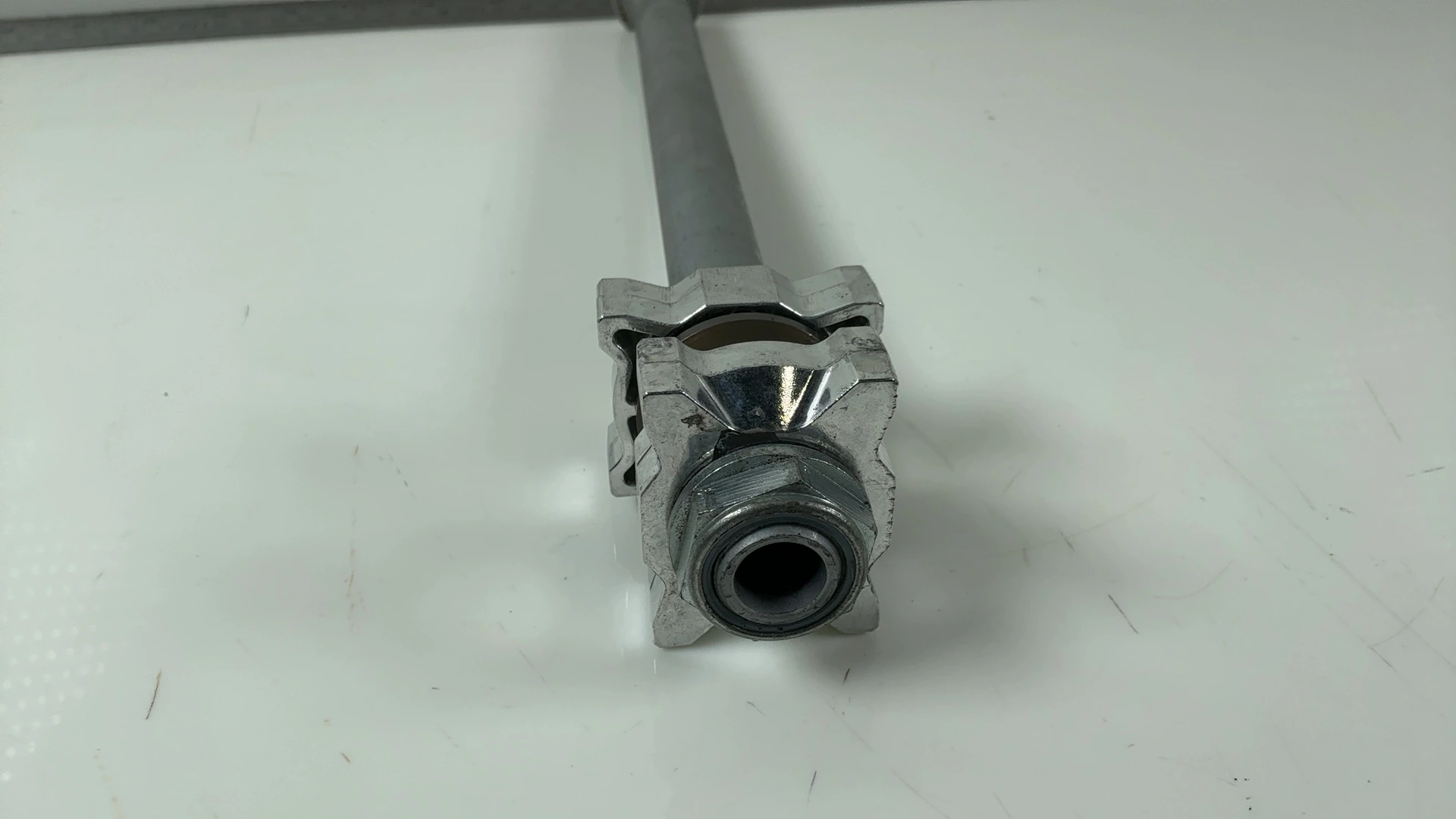 Aprilia RS660 Tuono 660 660cc Rear Wheel Axle Shaft 2021-2026 OEM 2B006173 - Image 3